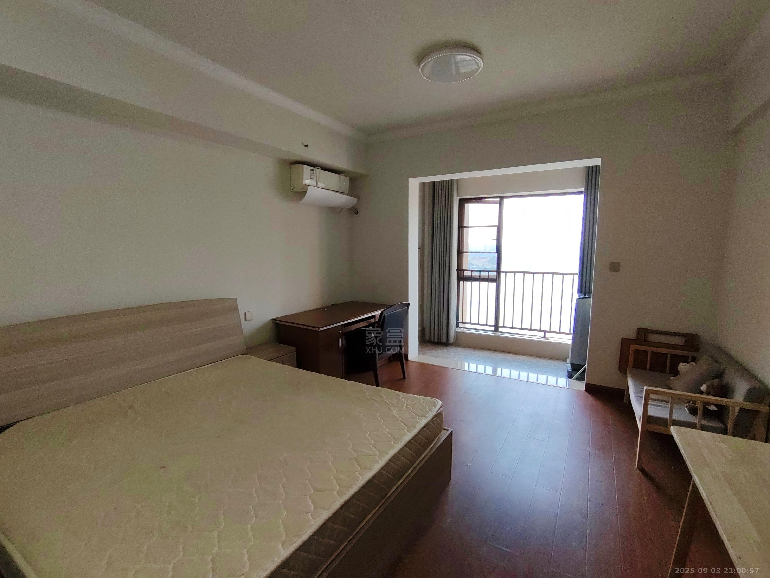 中泰财富湘江 1室1厅1卫 1200.0元/月 中泰财富湘江 1室1厅1卫 1200.0元/月室内图