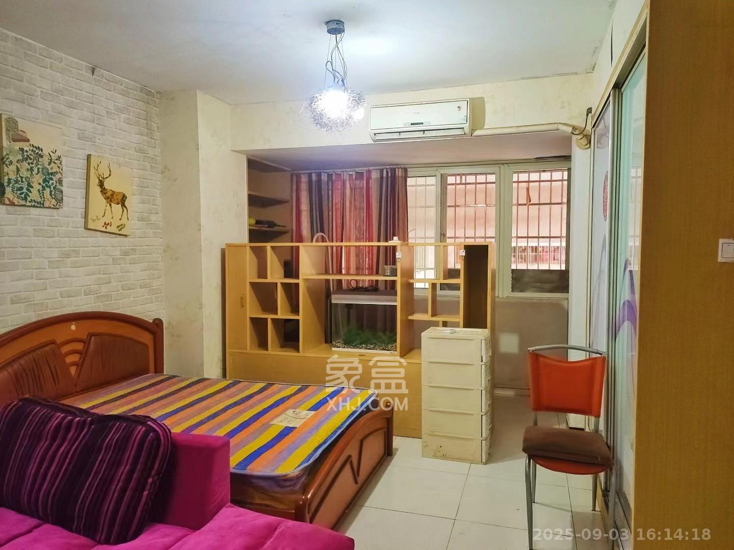 金碧文华  1室1厅1卫    1200.0元/月 金碧文华  1室1厅1卫    1200.0元/月室内图