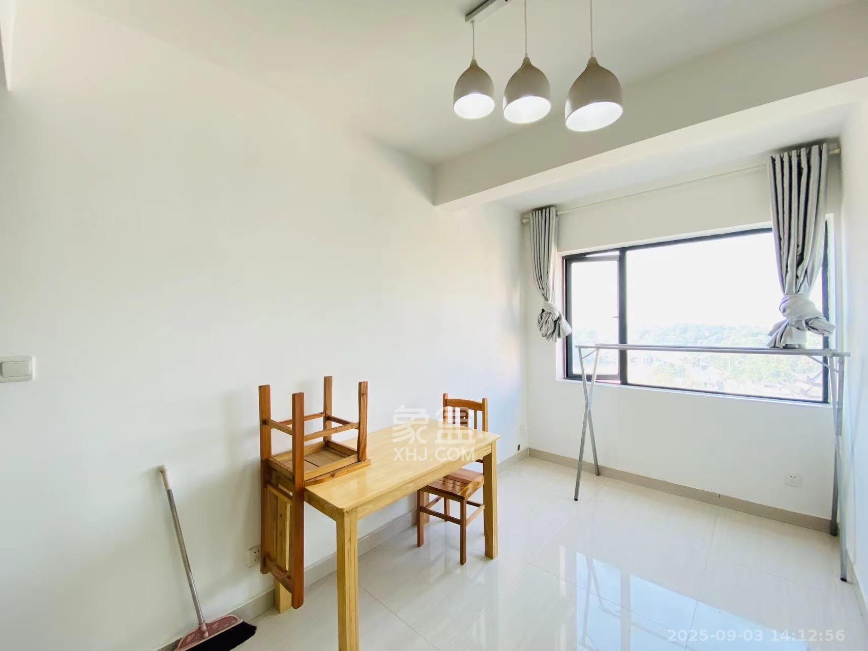 凯悦名城(泰悦公寓) 2室2厅1卫 2000.0元/月 凯悦名城(泰悦公寓) 2室2厅1卫 2000.0元/月室内图