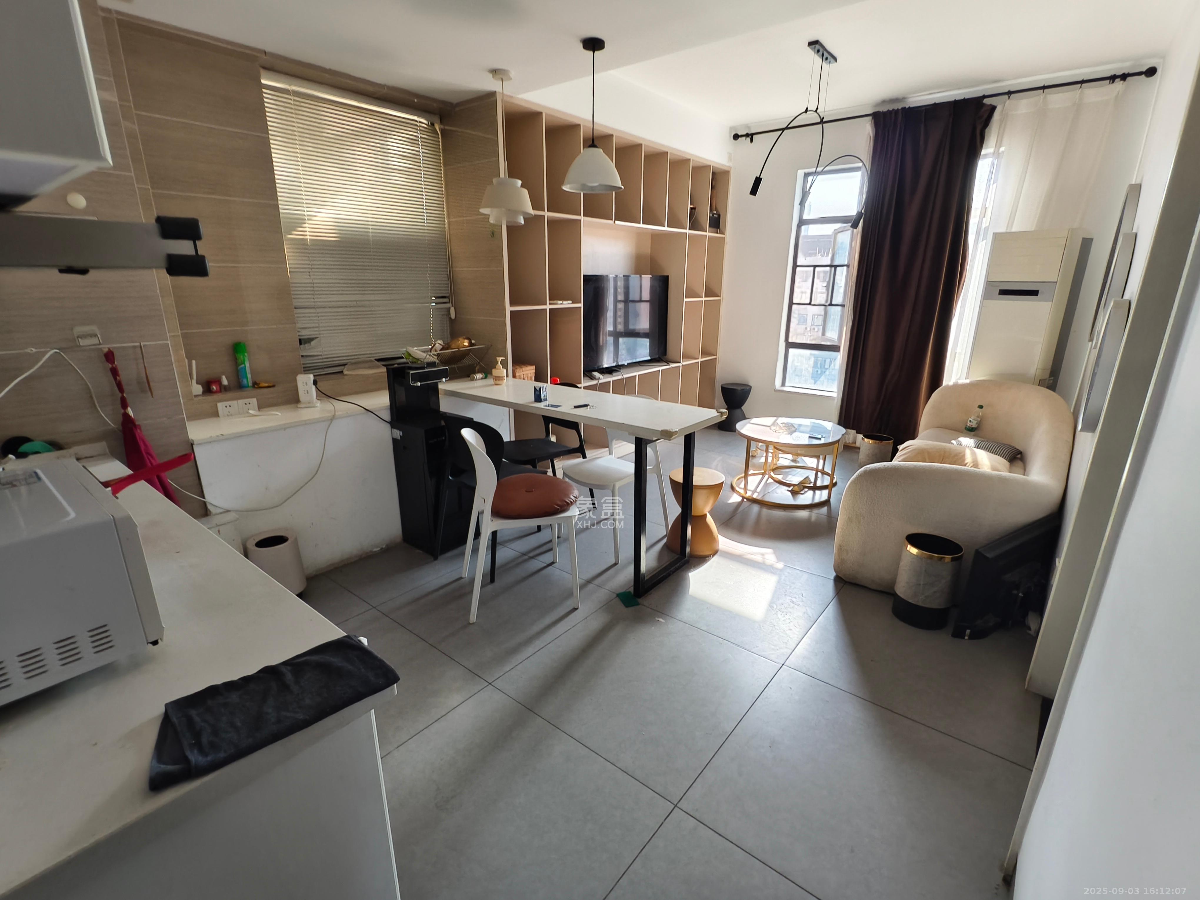 湘域城邦(湘域国际中心) 2室1厅1卫 3200.0元/月 湘域城邦(湘域国际中心) 2室1厅1卫 3200.0元/月室内图