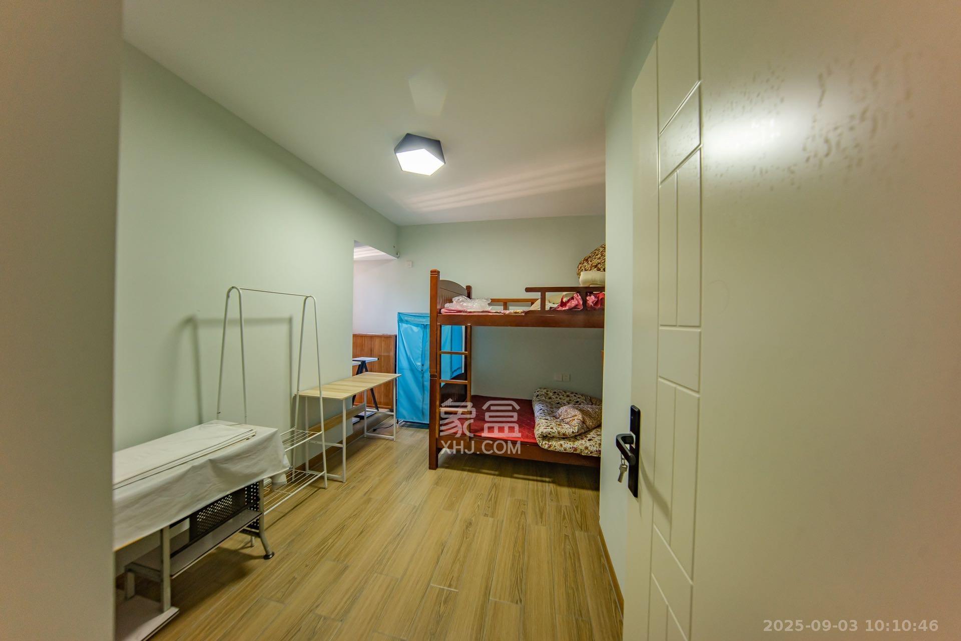 邦盛水岸御园 3室2厅1卫 1750.0元/月 邦盛水岸御园 3室2厅1卫 1750.0元/月室内图