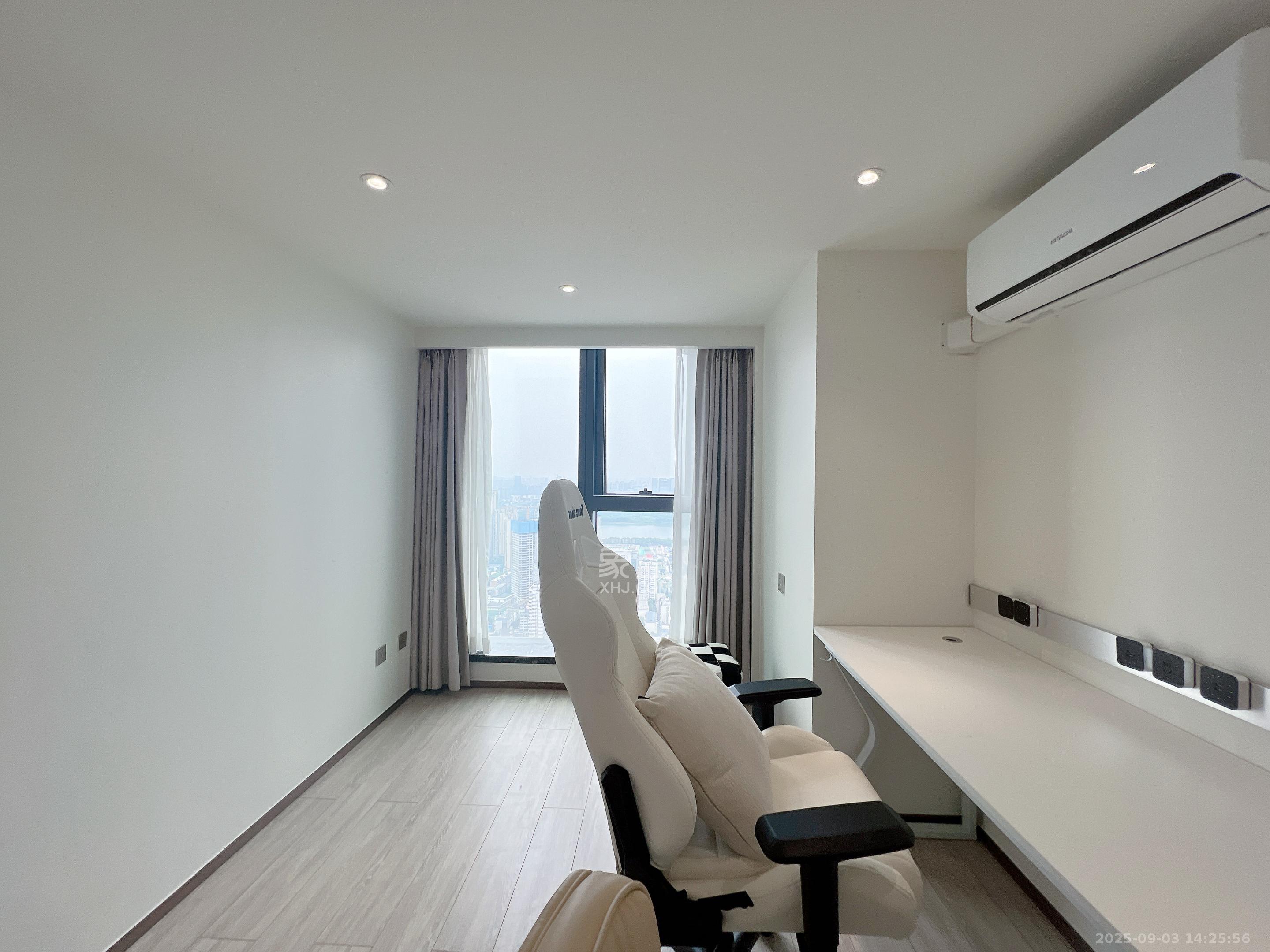 华远华时代 3室2厅2卫 4500.0元/月 华远华时代 3室2厅2卫 4500.0元/月室内图