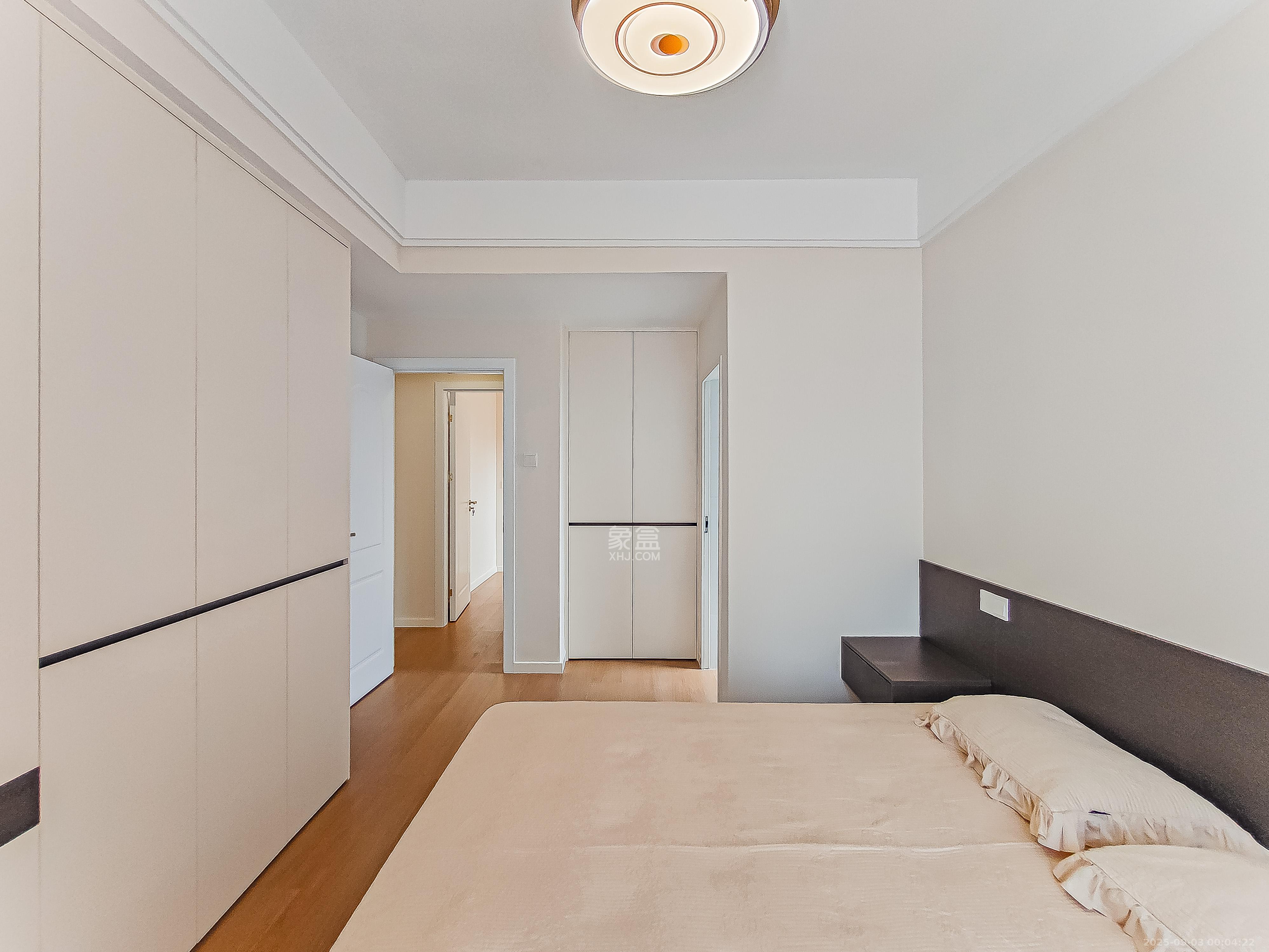 通用时代国际社区  3室2厅2卫    128.8万 通用时代国际社区  3室2厅2卫    128.8万卧室