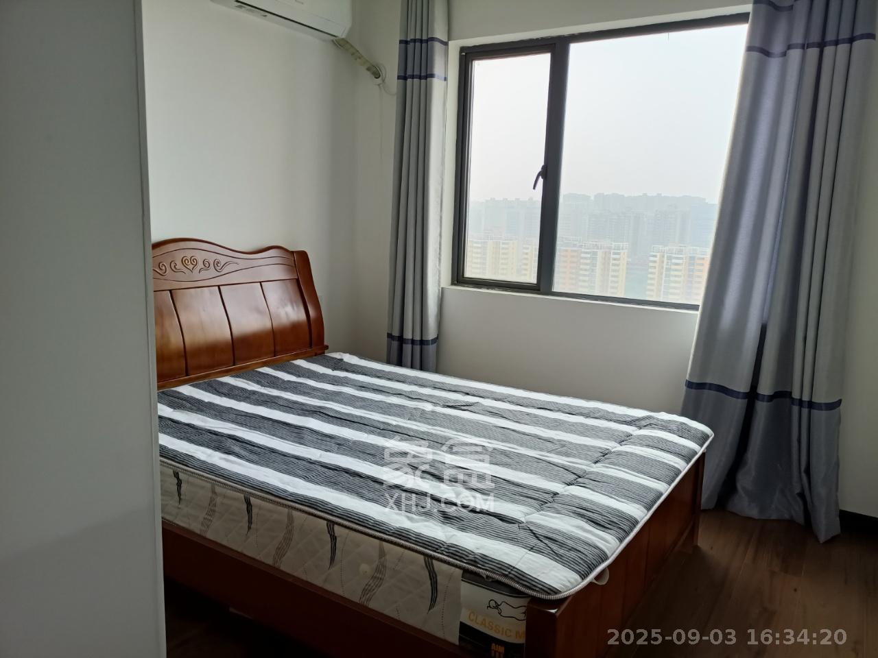 兴隆景苑  3室2厅2卫   2700.00元/月