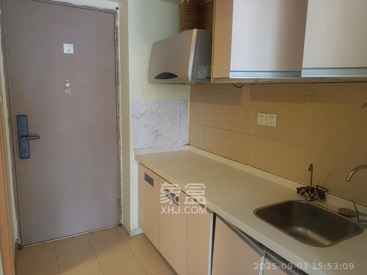 万科金色家园  1室1厅1卫    1500.0元/月 万科金色家园  1室1厅1卫    1500.0元/月室内图