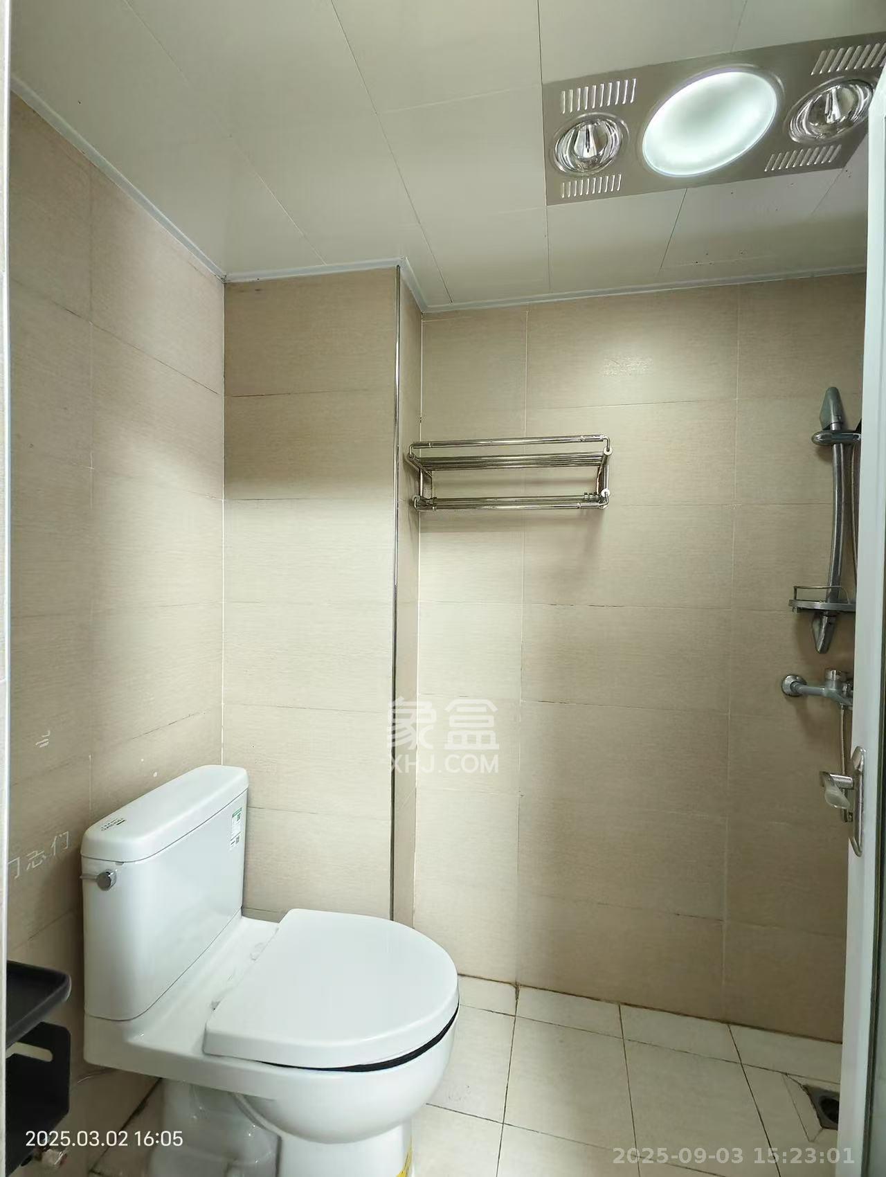 绿地公馆（绿地名邸）  1室1厅1卫    1100.0元/月室内图1