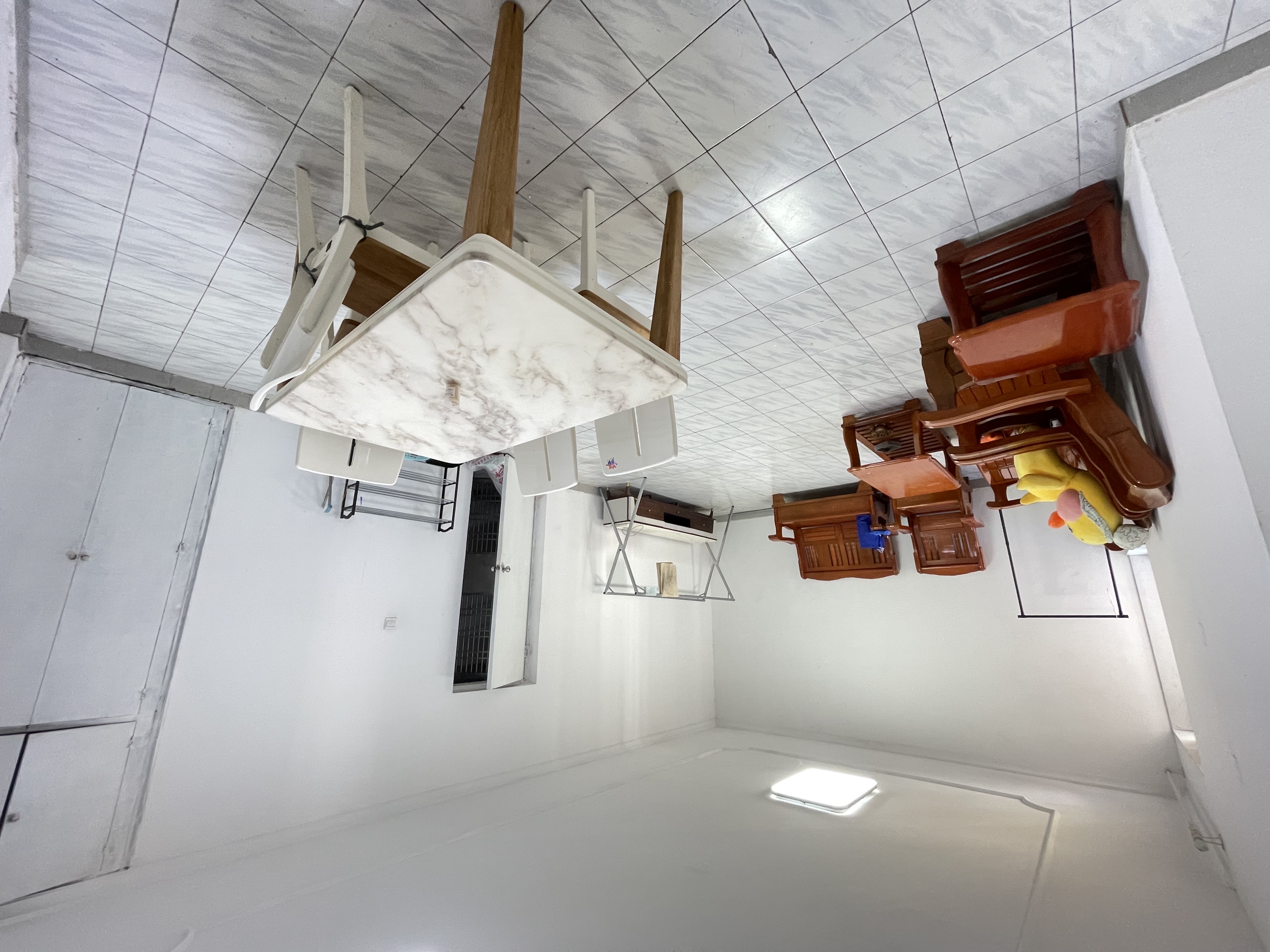 富豪大厦(富豪花园) 3室2厅1卫 2500.0元/月 富豪大厦(富豪花园) 3室2厅1卫 2500.0元/月室内图