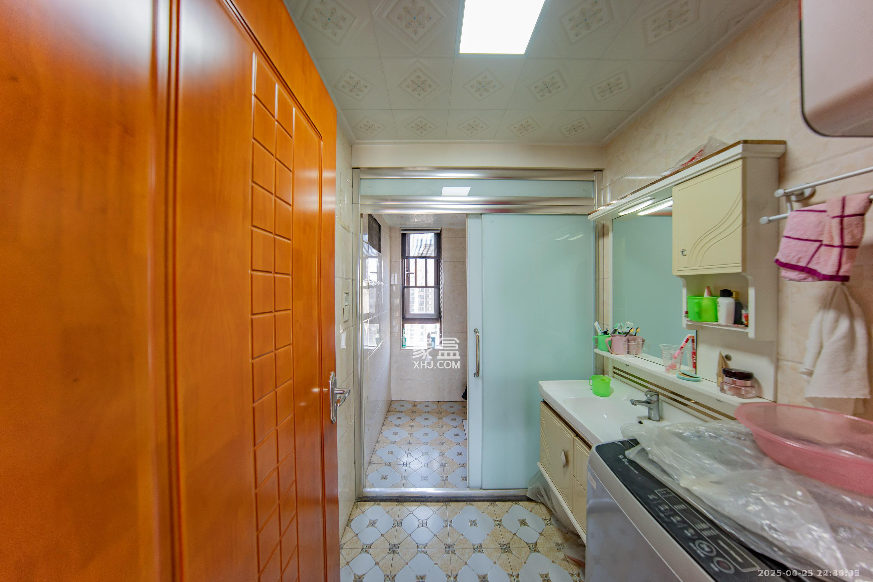 华润橡树湾 3室2厅1卫 3000.0元/月 华润橡树湾 3室2厅1卫 3000.0元/月室内图