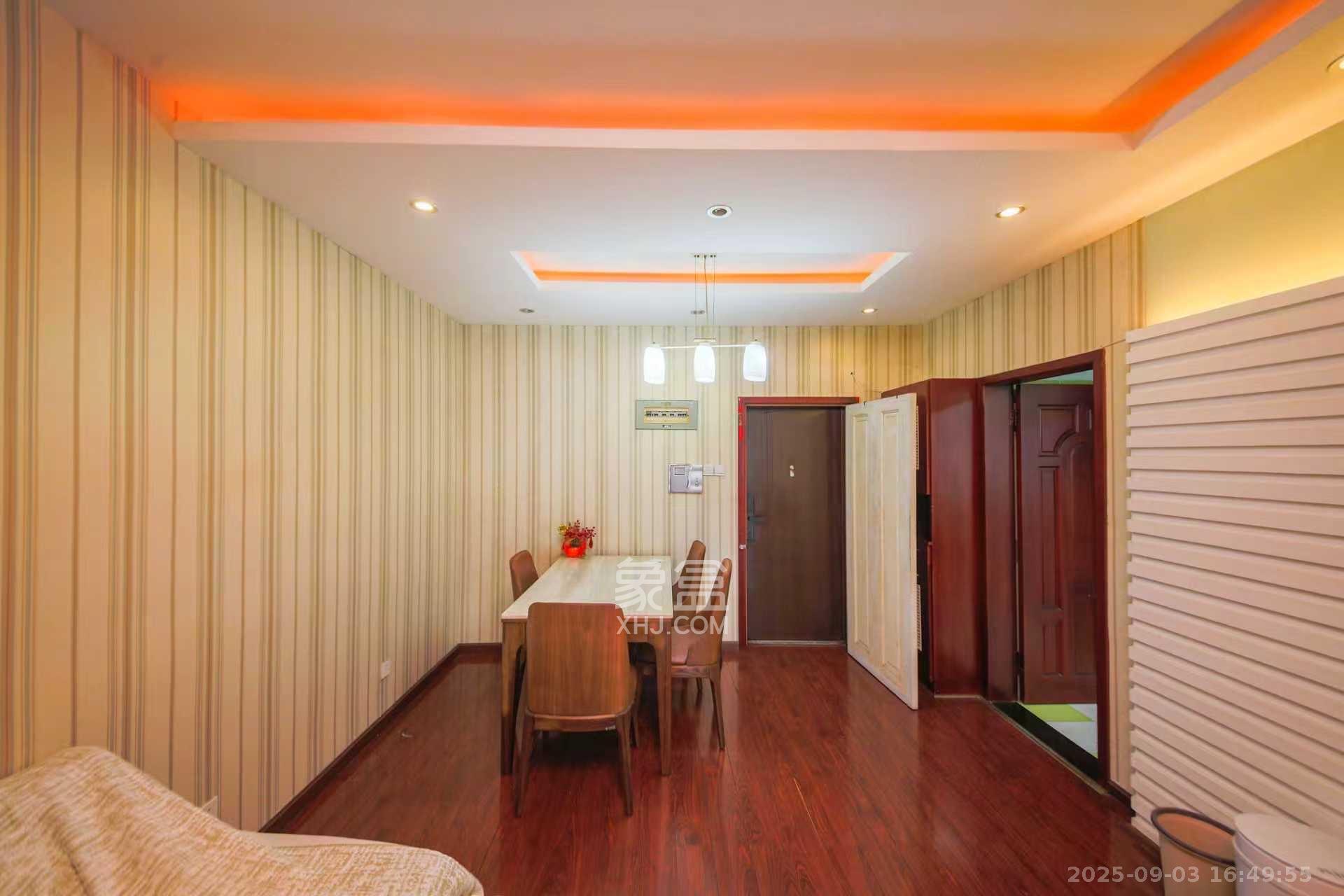 申奥美域 3室2厅1卫 2388.0元/月 申奥美域 3室2厅1卫 2388.0元/月室内图