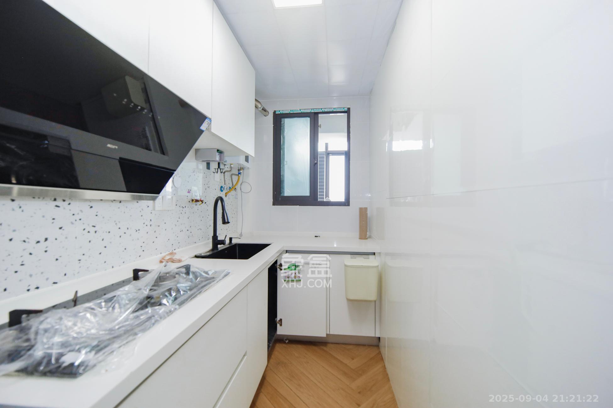 香颂国际  1室1厅1卫    39.8万厨房