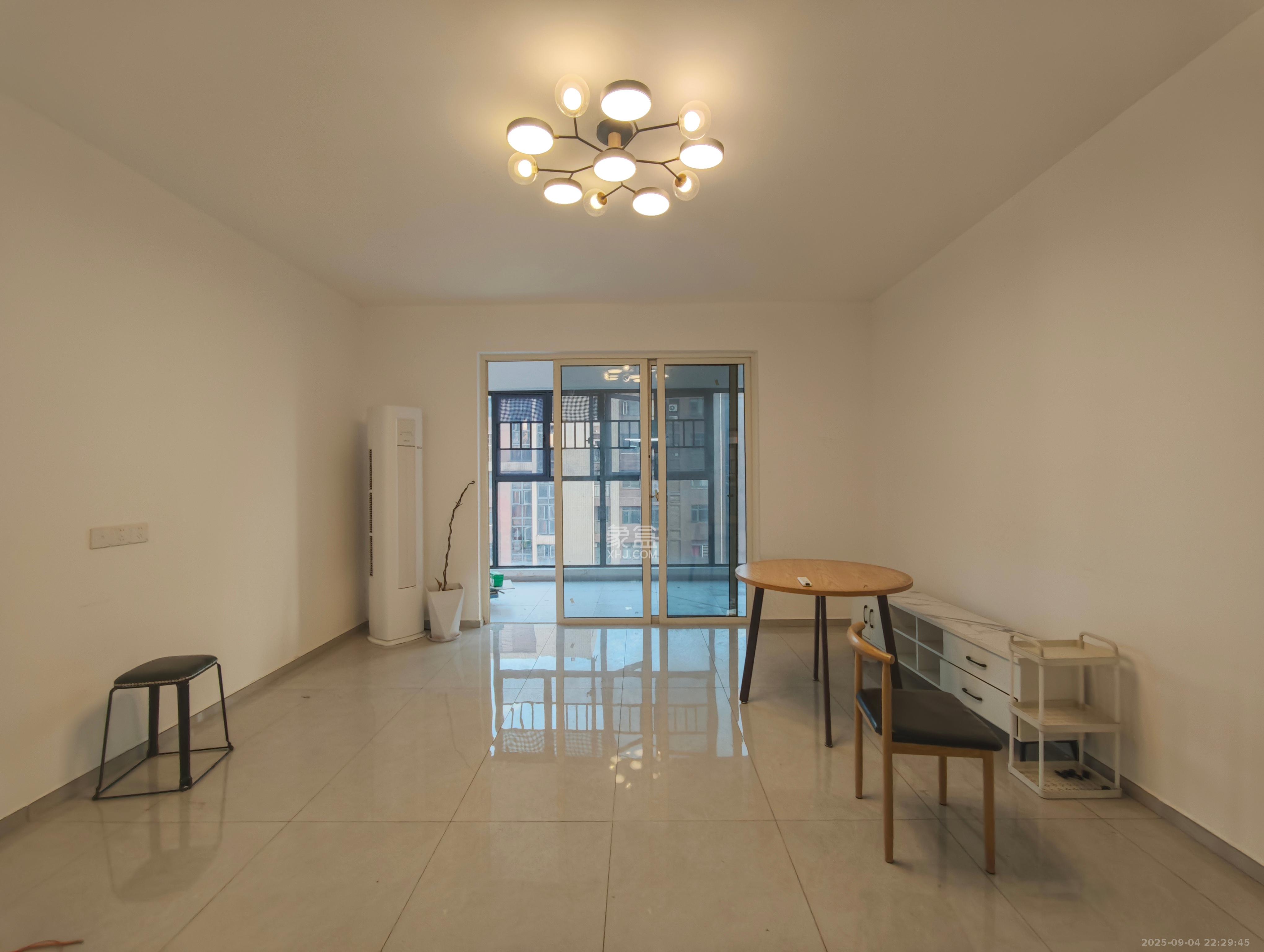 美利新世界  4室2厅2卫    3000.0元/月 美利新世界  4室2厅2卫    3000.0元/月室内图