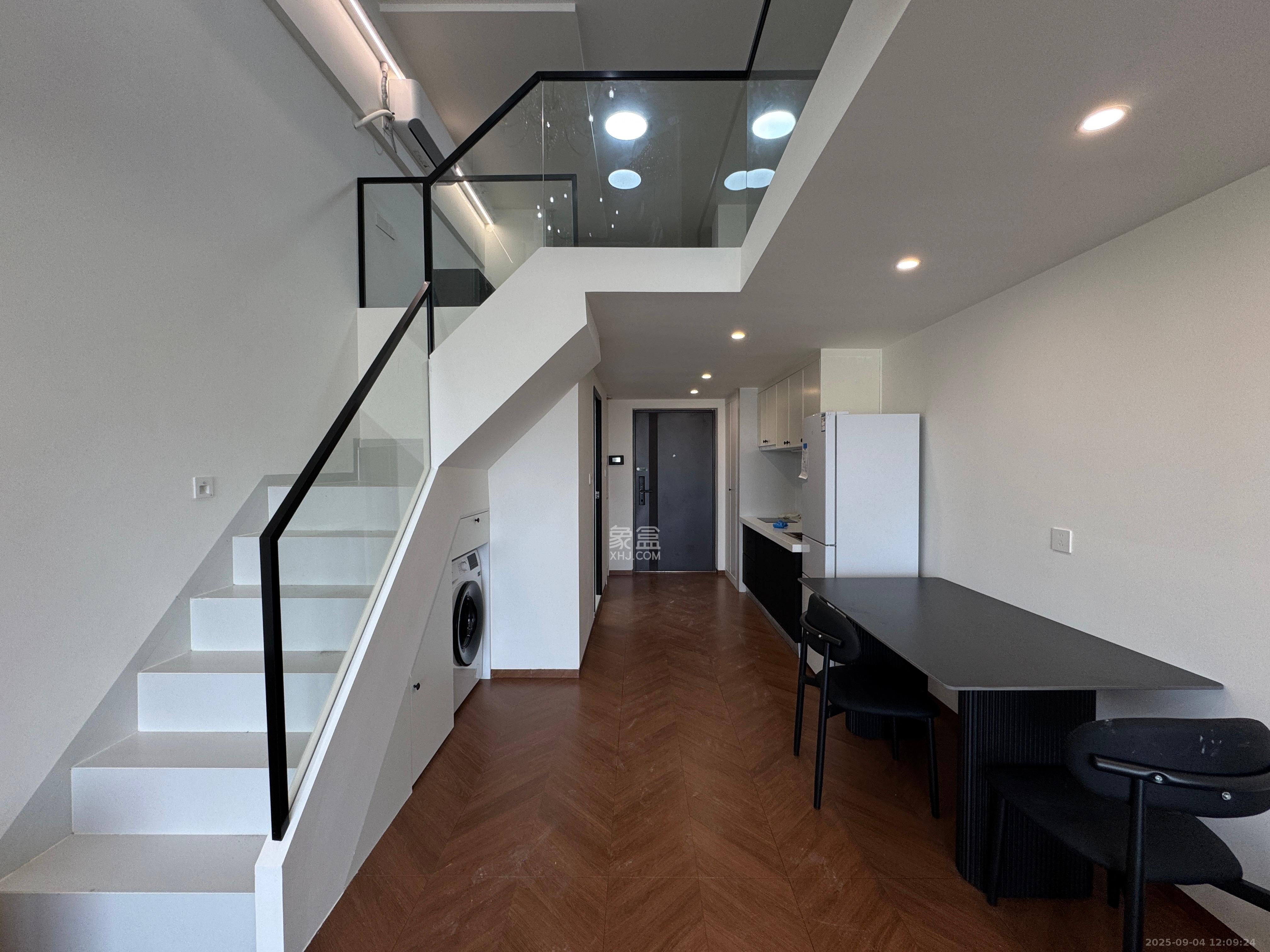 建发养云  2室1厅1卫    3000.0元/月 建发养云  2室1厅1卫    3000.0元/月室内图