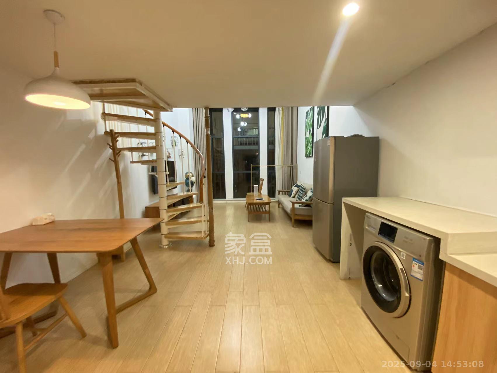 中建芙蓉嘉苑 1室1厅1卫 2000.0元/月 中建芙蓉嘉苑 1室1厅1卫 2000.0元/月室内图