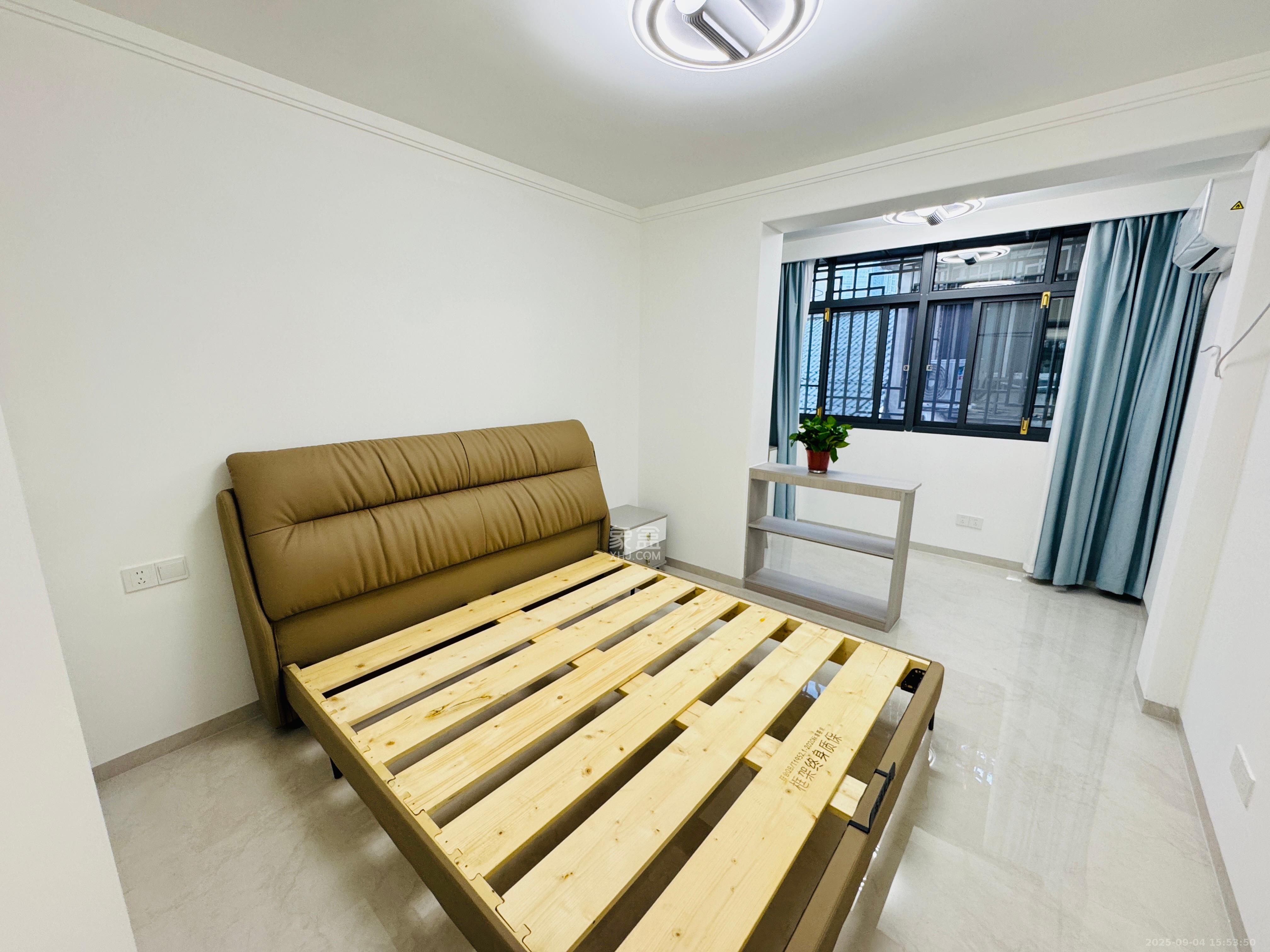 西湖新村  2室1厅1卫    3280.0元/月室内图