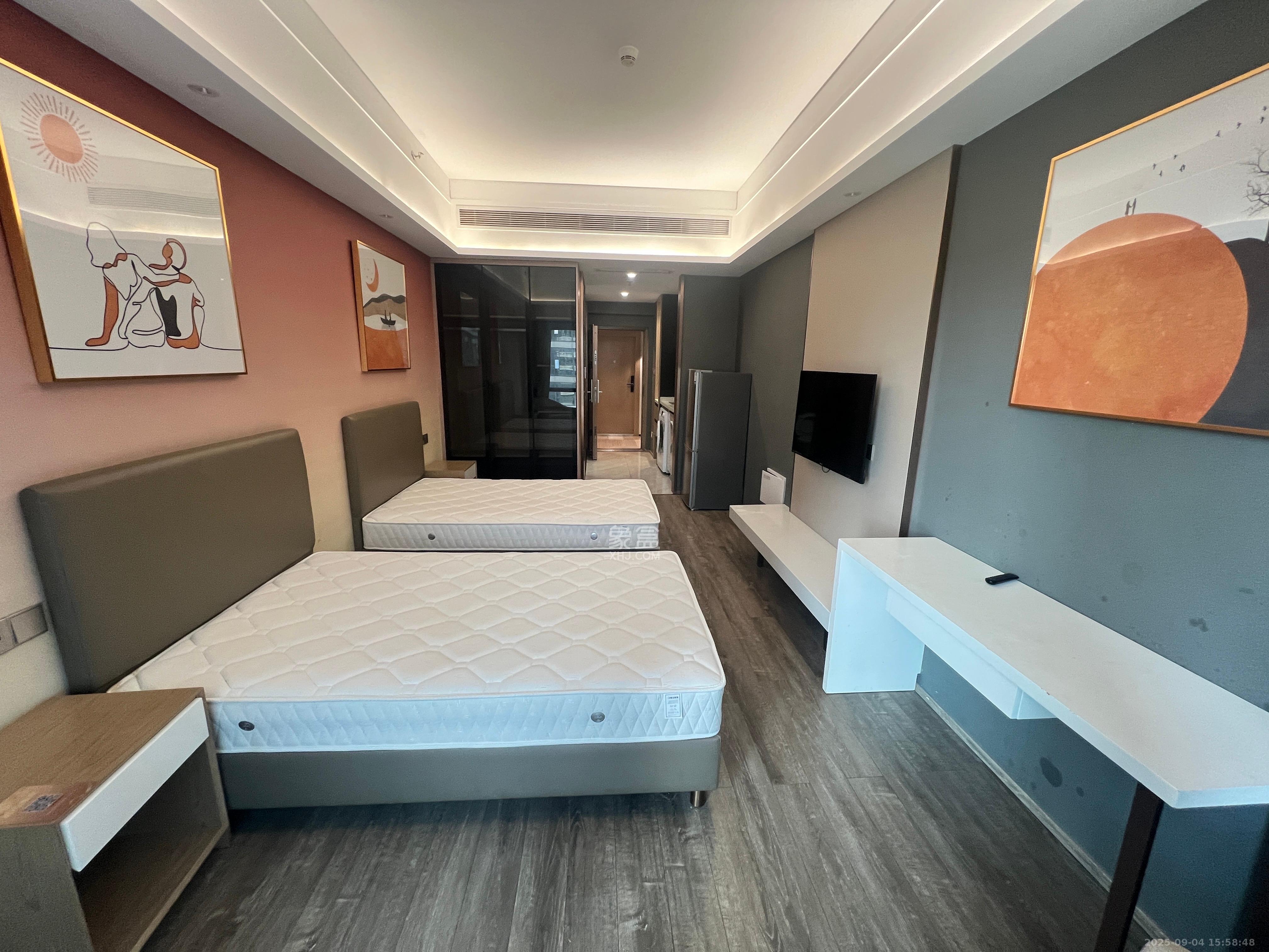 华远华时代  1室1厅1卫    2200.0元/月 华远华时代  1室1厅1卫    2200.0元/月室内图