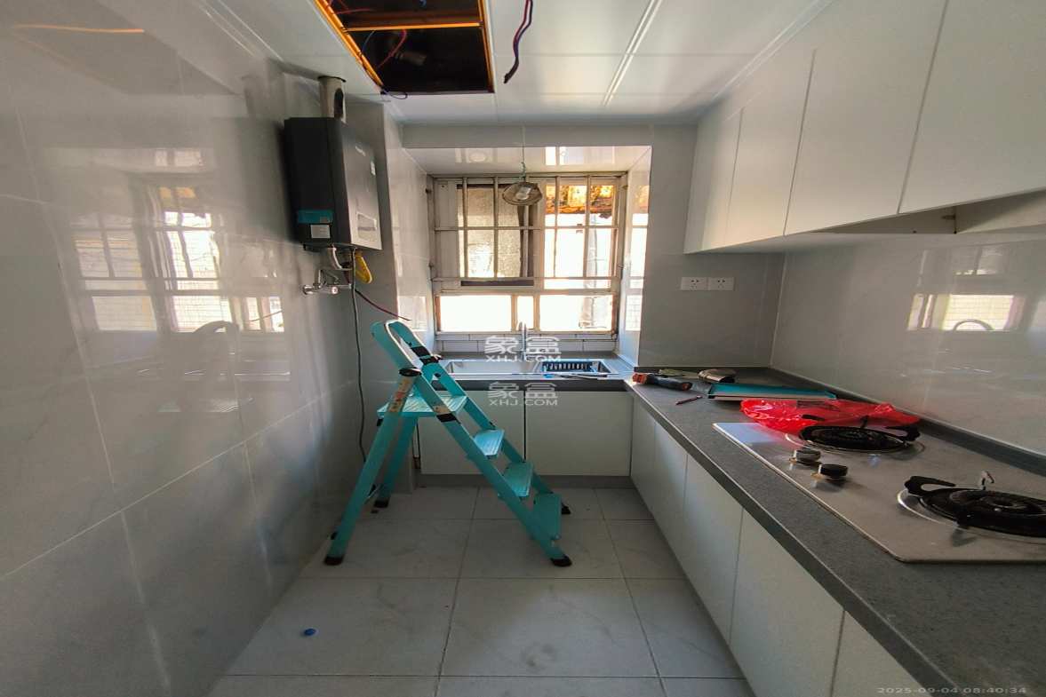 电影院宿舍 2室1厅1卫 2600.0元/月 电影院宿舍 2室1厅1卫 2600.0元/月室内图