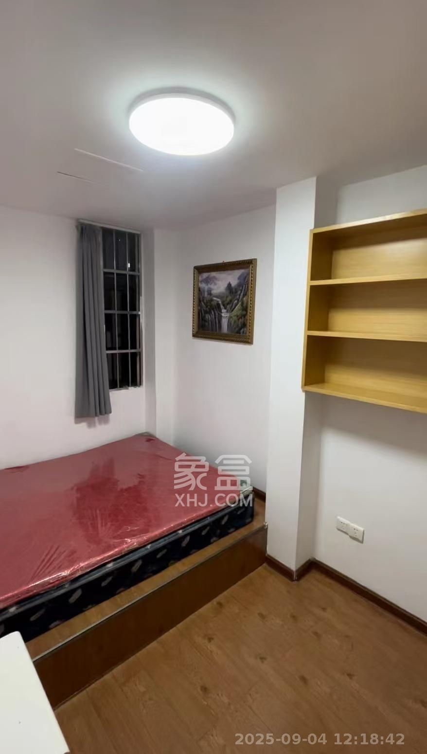 华天LOHO小镇 3室2厅2卫 1800.0元/月 华天LOHO小镇 3室2厅2卫 1800.0元/月室内图