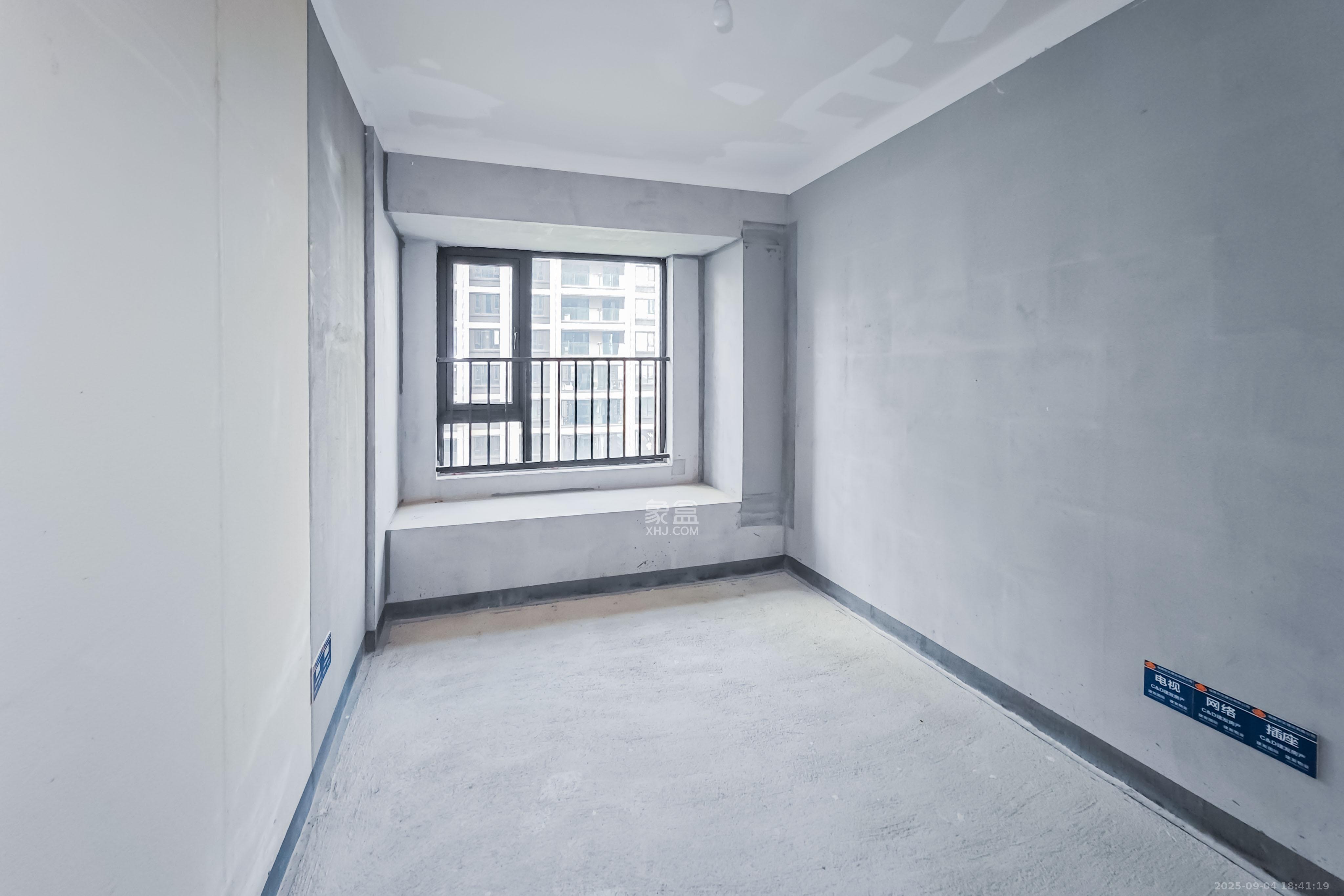 建发玖洲和玺 4室2厅2卫 148.5万 建发玖洲和玺 4室2厅2卫 148.5万其他