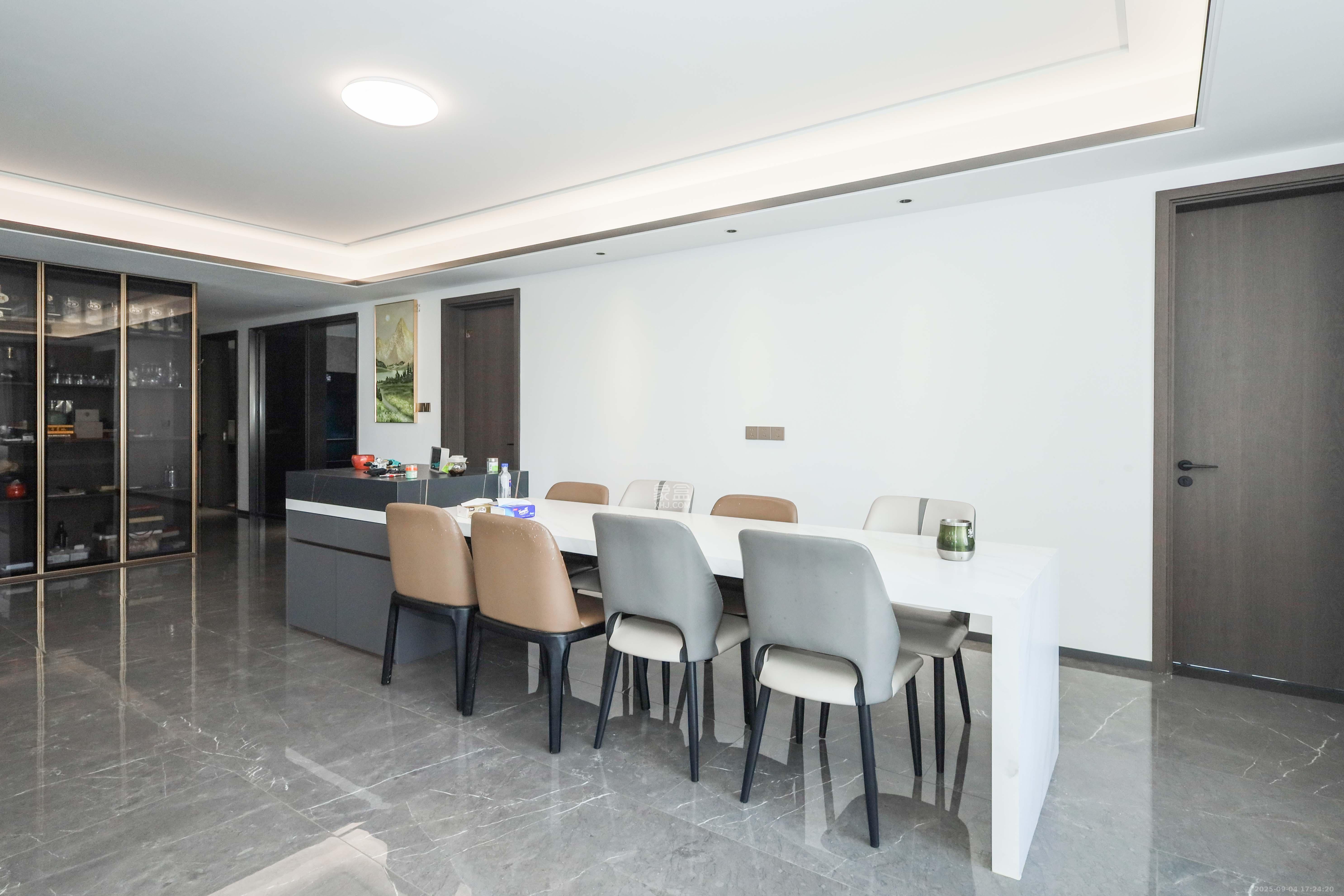 绿城招商桂语雲峯 5室2厅3卫 458.0万 绿城招商桂语雲峯 5室2厅3卫 458.0万其他