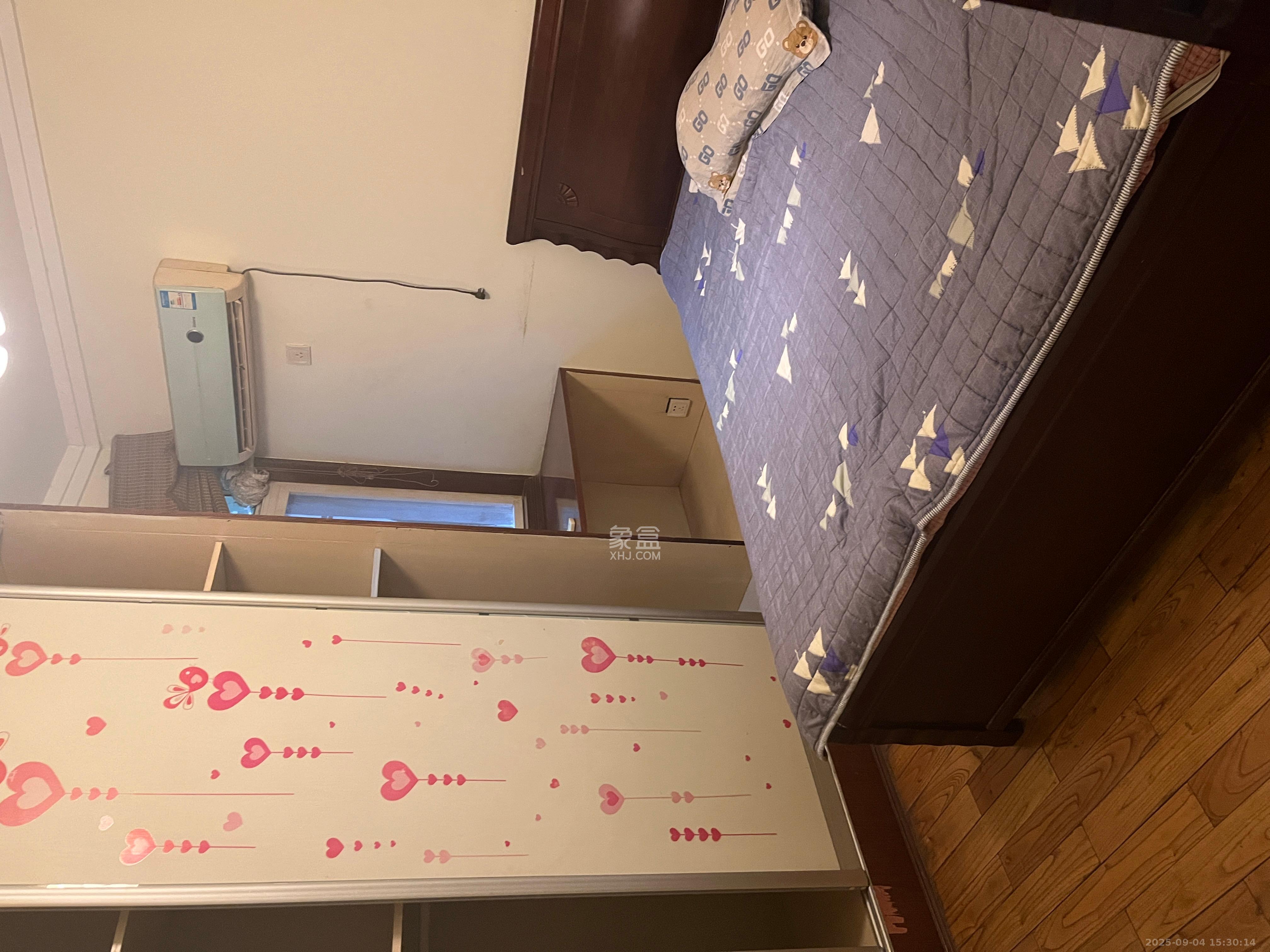 欣安小区 3室2厅1卫 1600.0元/月 欣安小区 3室2厅1卫 1600.0元/月室内图