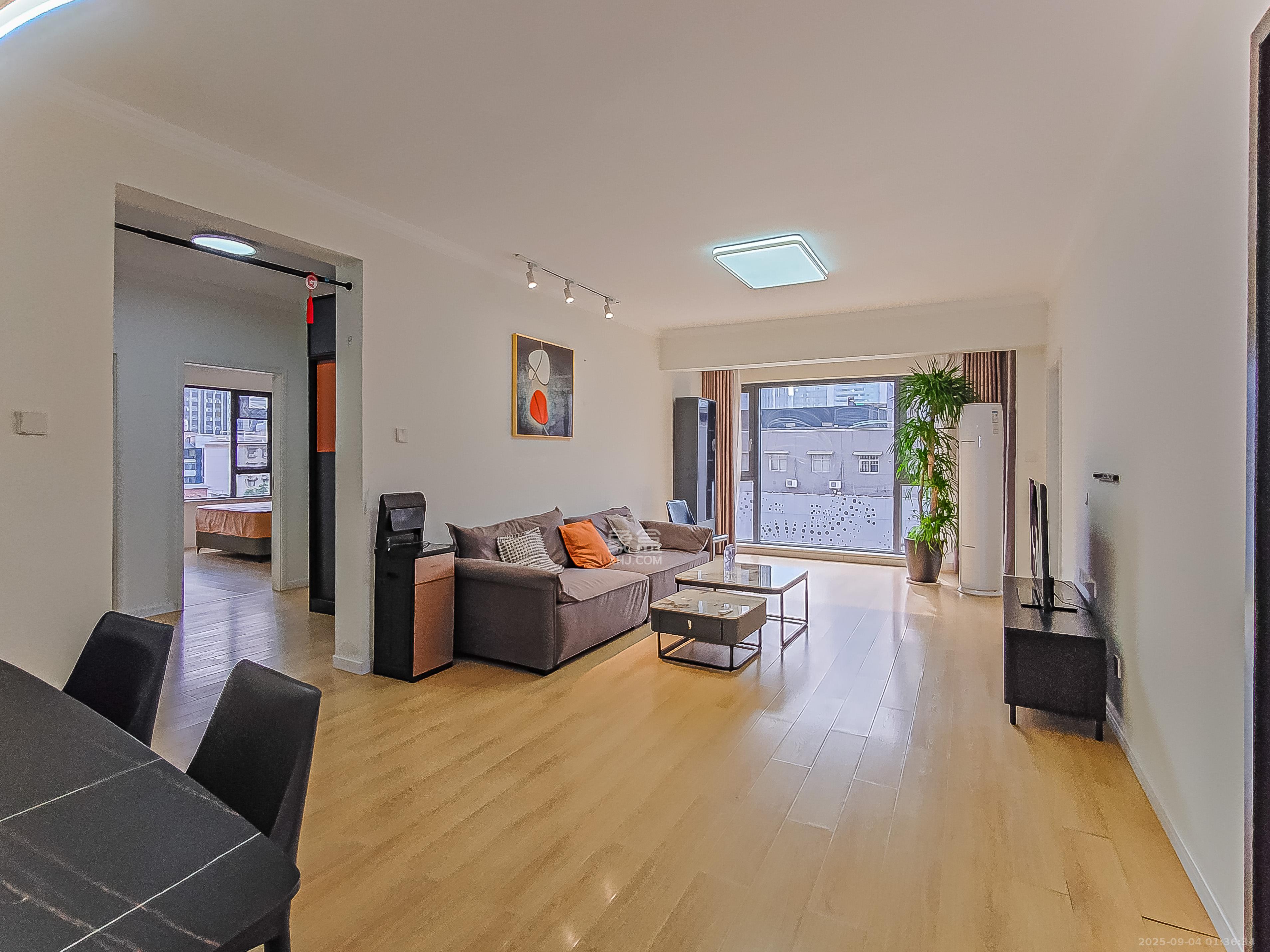 韭菜园嘉苑  4室1厅1卫    225.0万 韭菜园嘉苑  4室1厅1卫    225.0万客厅