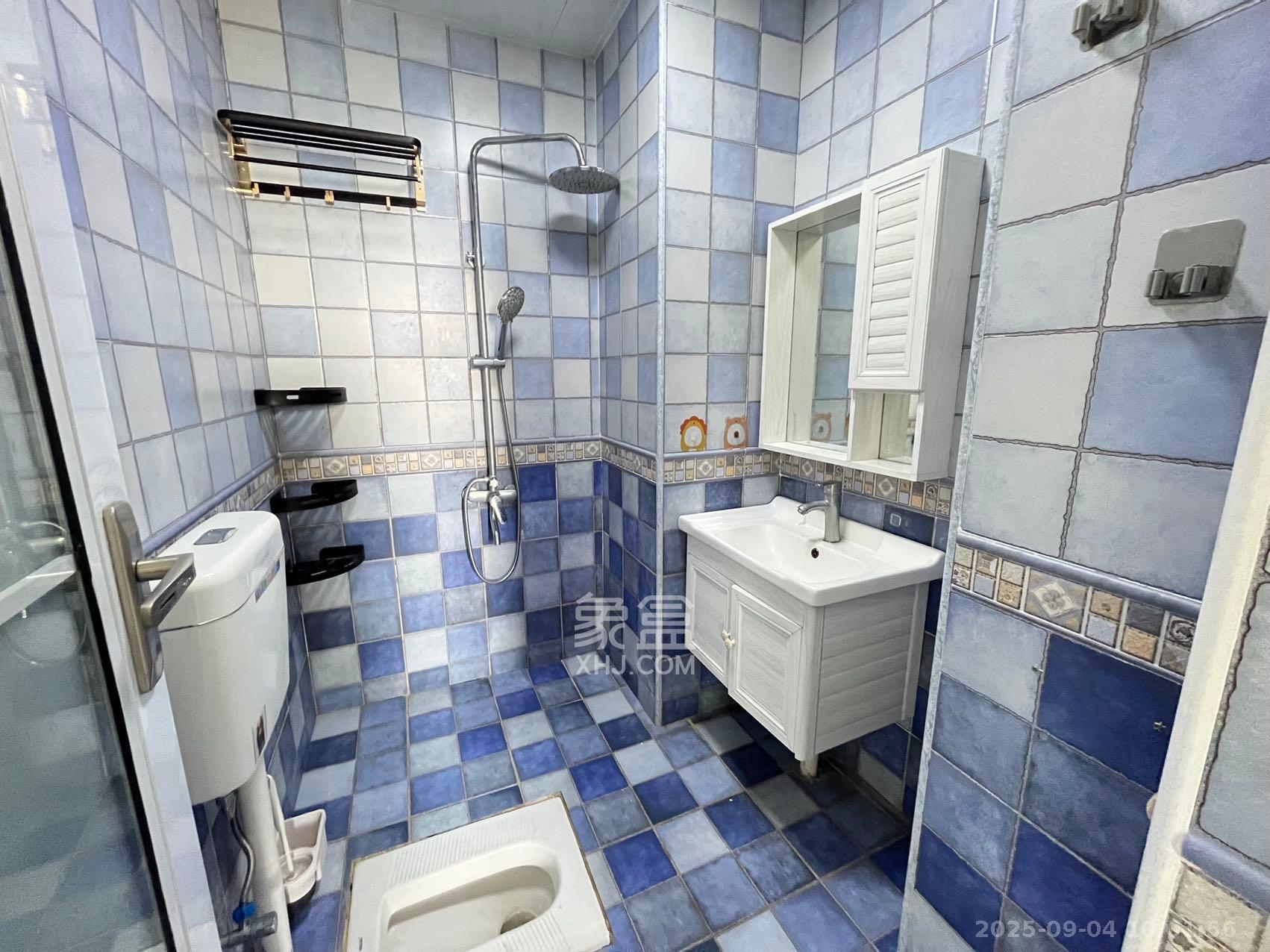 半山公馆(半山国际中心) 1室1厅1卫 2800.0元/月 半山公馆(半山国际中心) 1室1厅1卫 2800.0元/月室内图