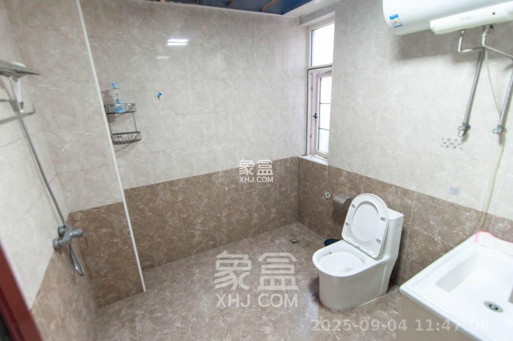 沁园春御院 3室2厅1卫 3100.0元/月 沁园春御院 3室2厅1卫 3100.0元/月室内图