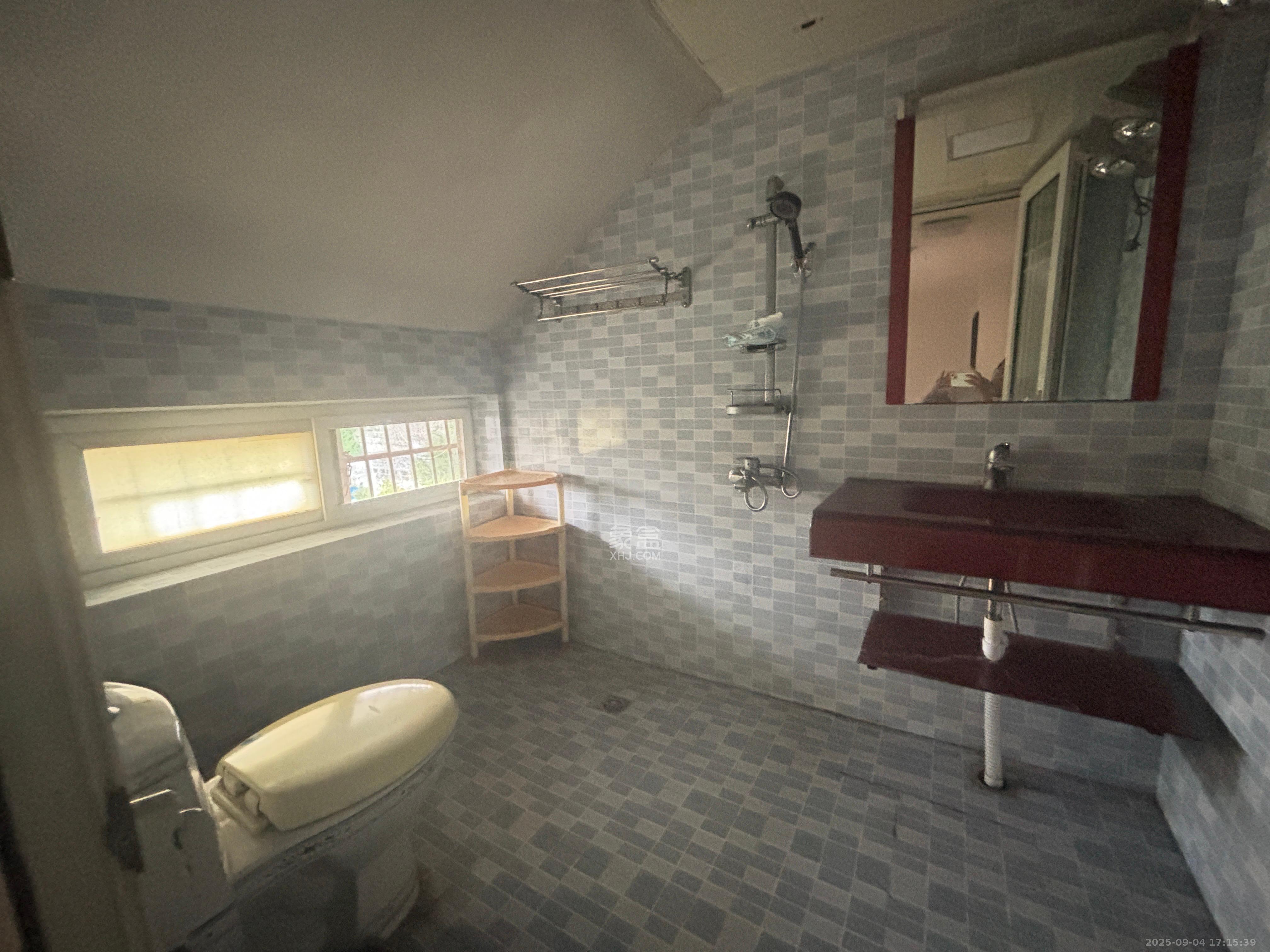 德馨园  2室2厅1卫    1200.0元/月 德馨园  2室2厅1卫    1200.0元/月室内图