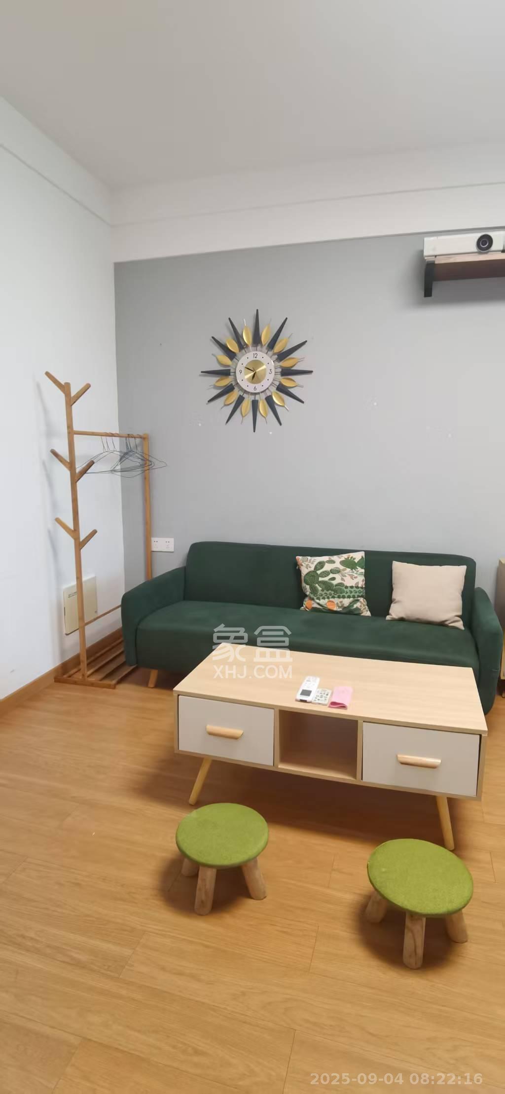 东友星座  1室0厅0卫    1700.0元/月 东友星座  1室0厅0卫    1700.0元/月室内图