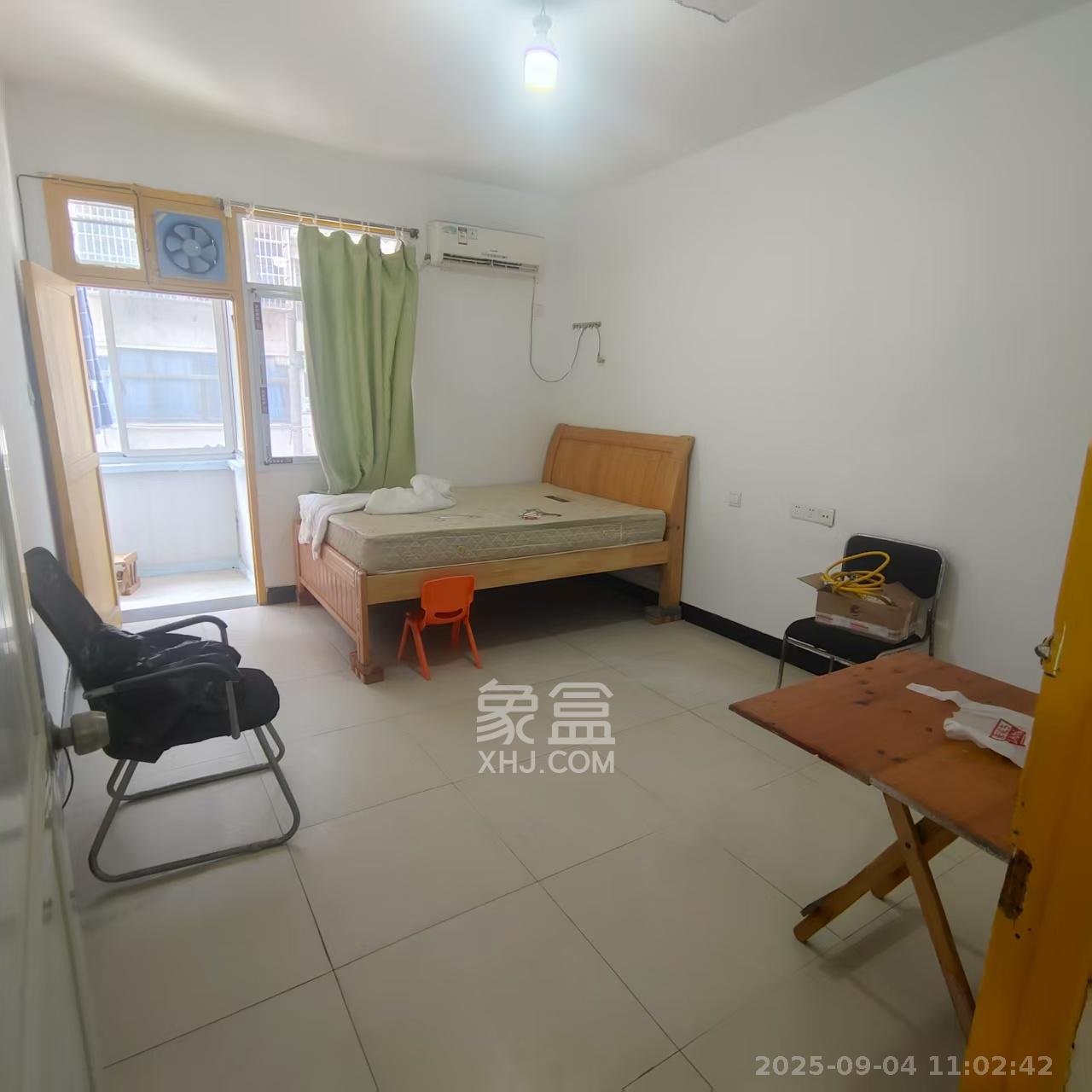 丰盈里散盘(丰盈里、丰盈西里) 3室1厅1卫 2500.0元/月 丰盈里散盘(丰盈里、丰盈西里) 3室1厅1卫 2500.0元/月室内图