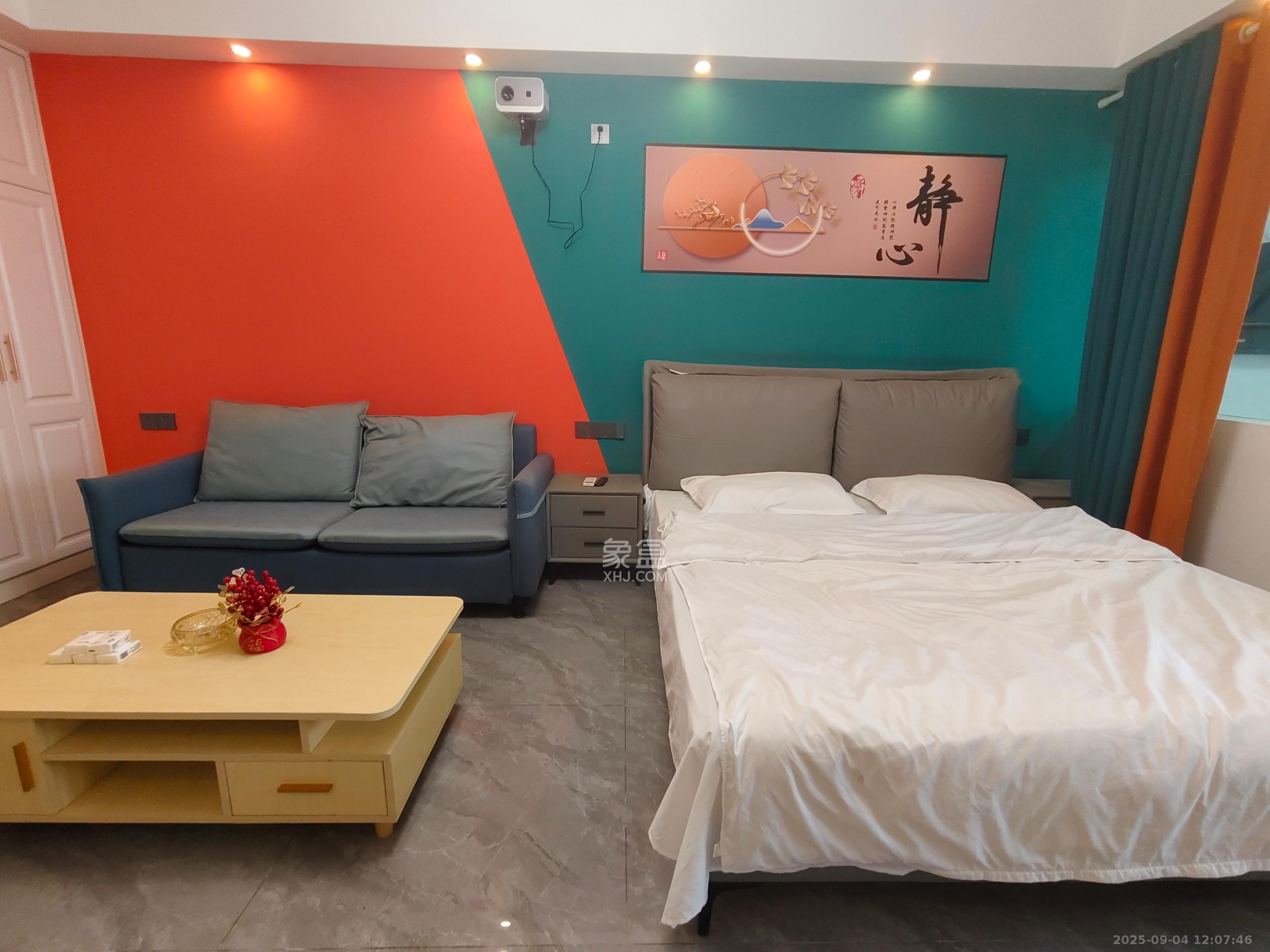 福晟钱隆国际(晟冉景苑)  1室1厅1卫    1600.0元/月 福晟钱隆国际(晟冉景苑)  1室1厅1卫    1600.0元/月室内图