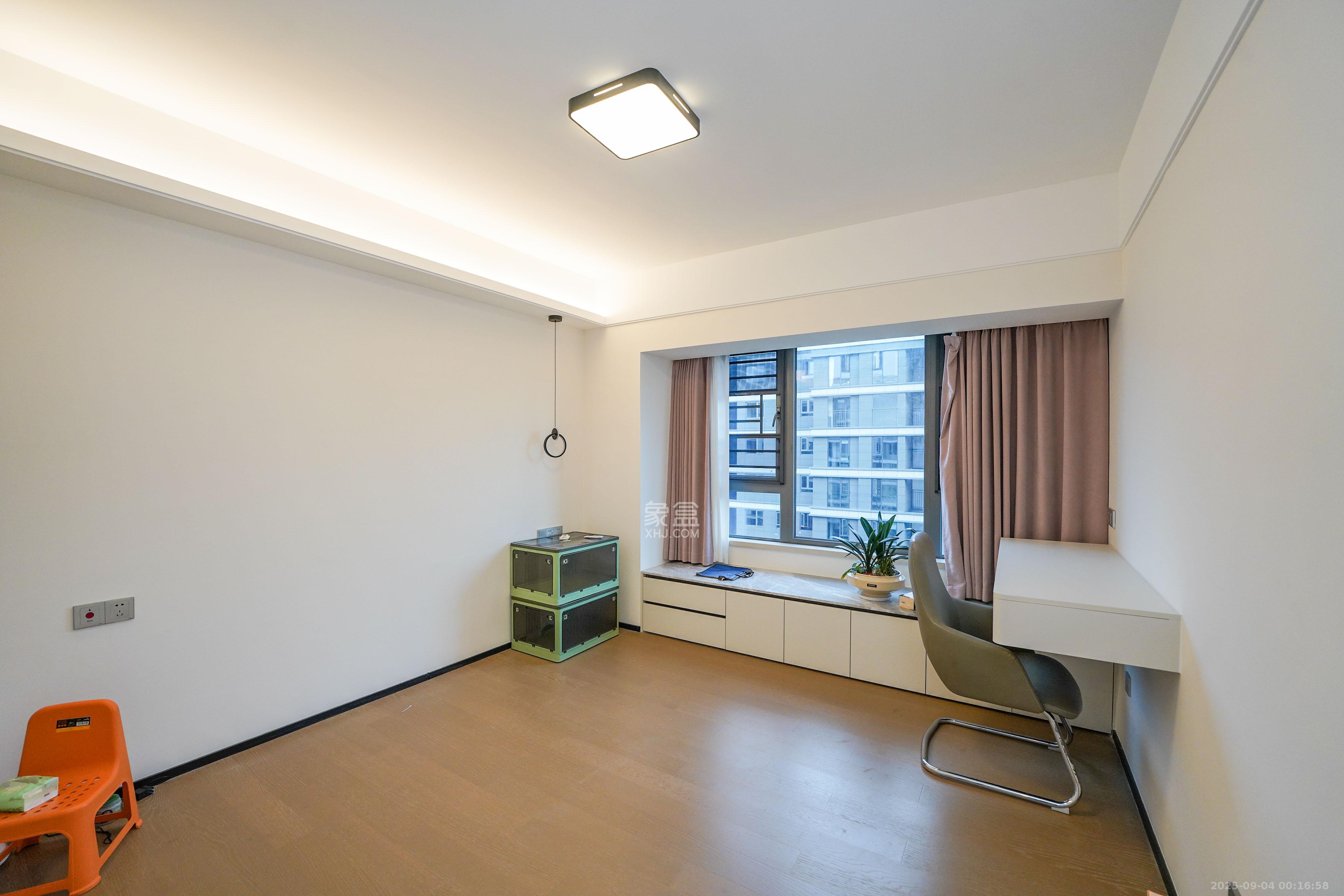 中海寰宇天下  3室2厅2卫    146.0万 中海寰宇天下  3室2厅2卫    146.0万卧室