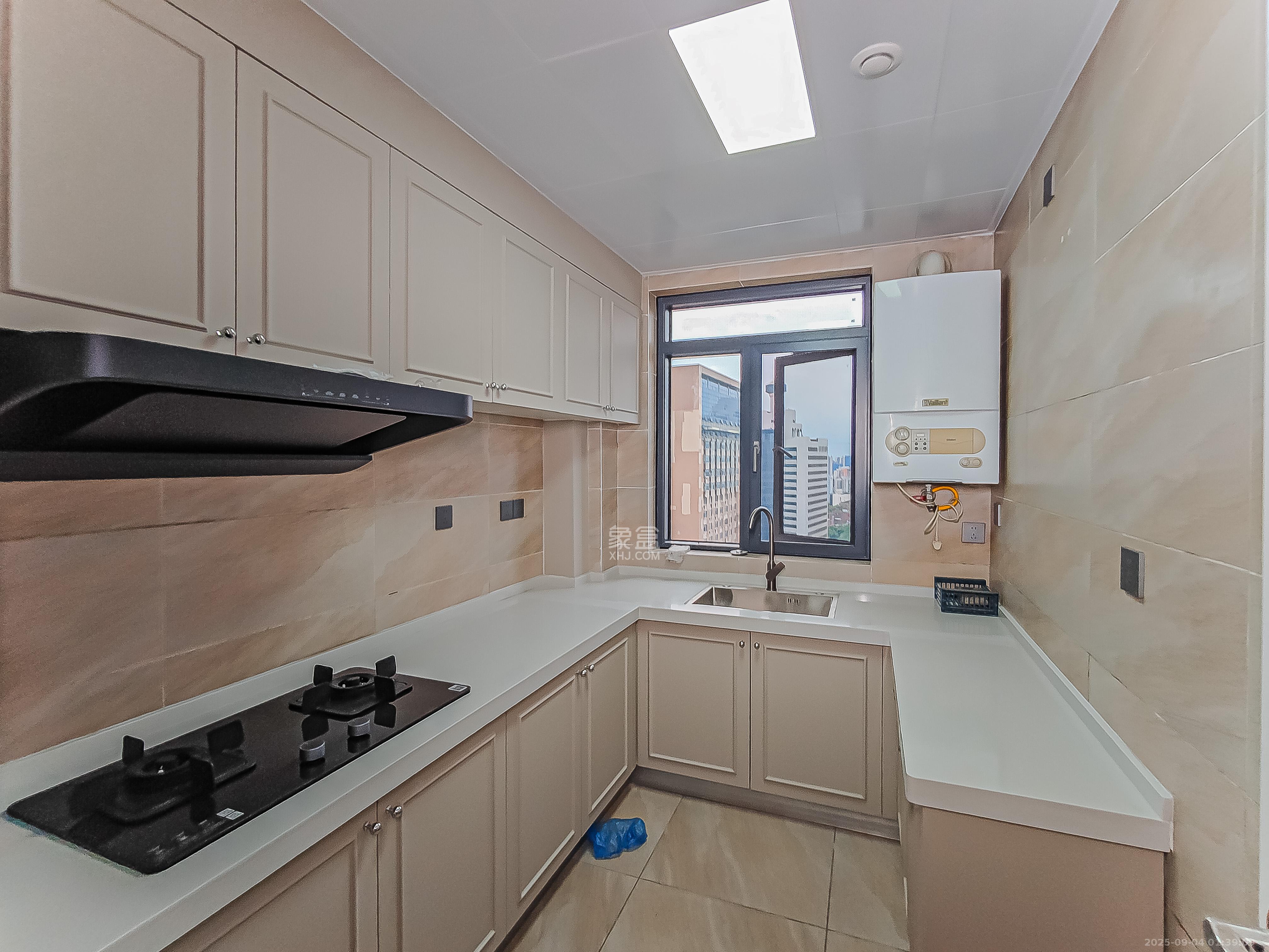 长沙紫金苑  3室1厅1卫    161.0万 长沙紫金苑  3室1厅1卫    161.0万厨房