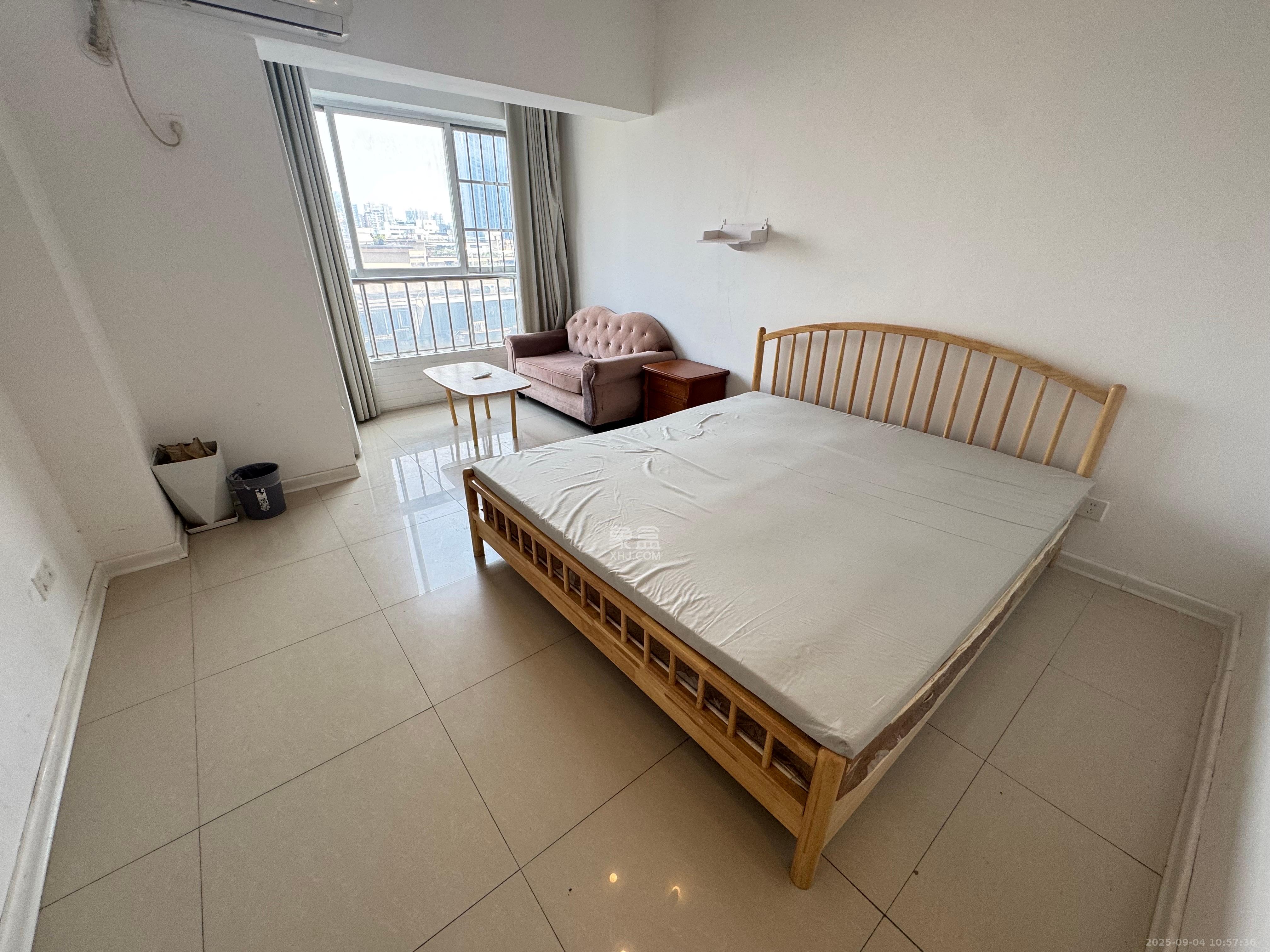 锦华时代  1室0厅1卫    1300.0元/月室内图