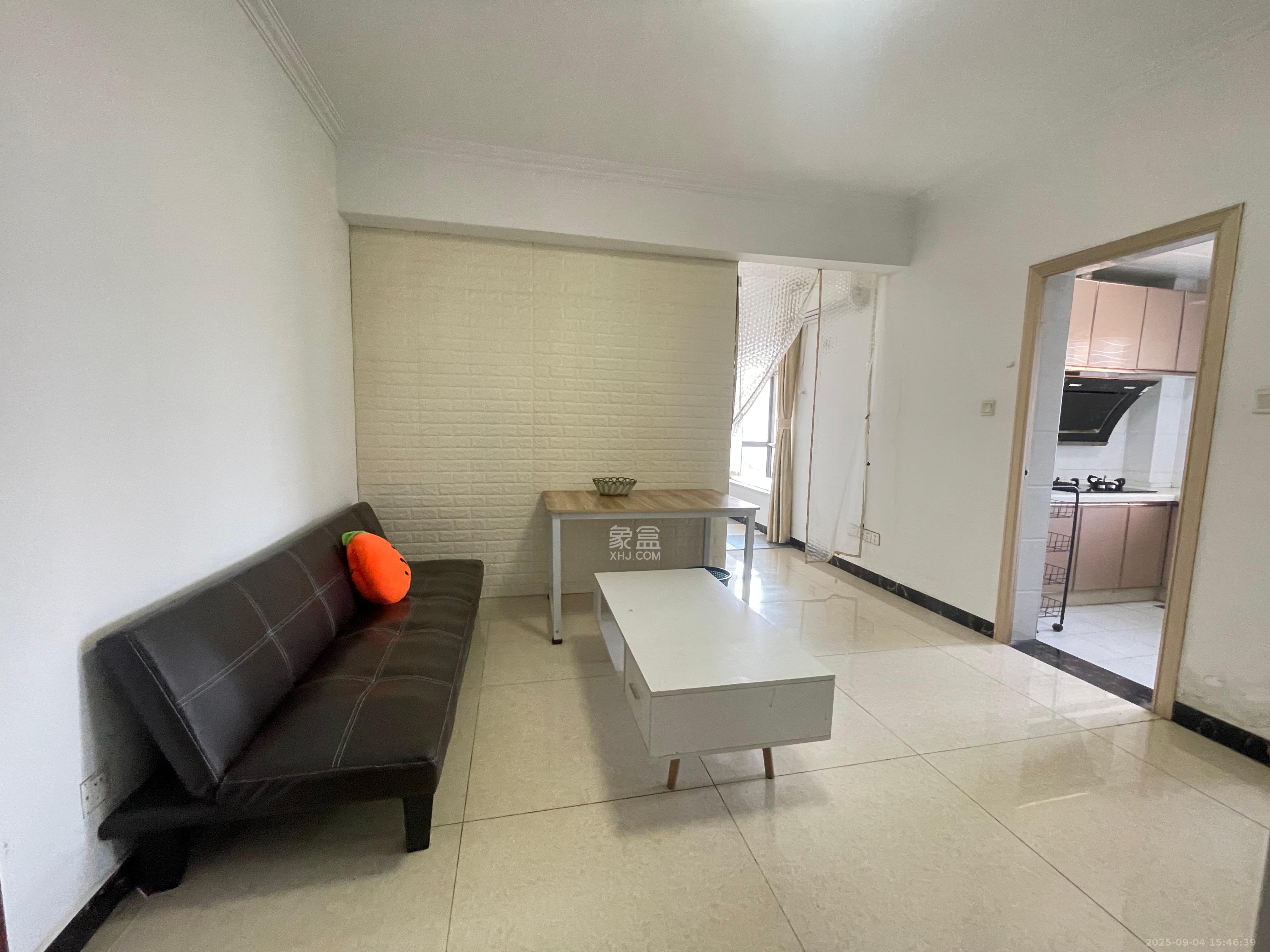 梦泽园美美公馆 1室1厅1卫 1900.0元/月 梦泽园美美公馆 1室1厅1卫 1900.0元/月室内图