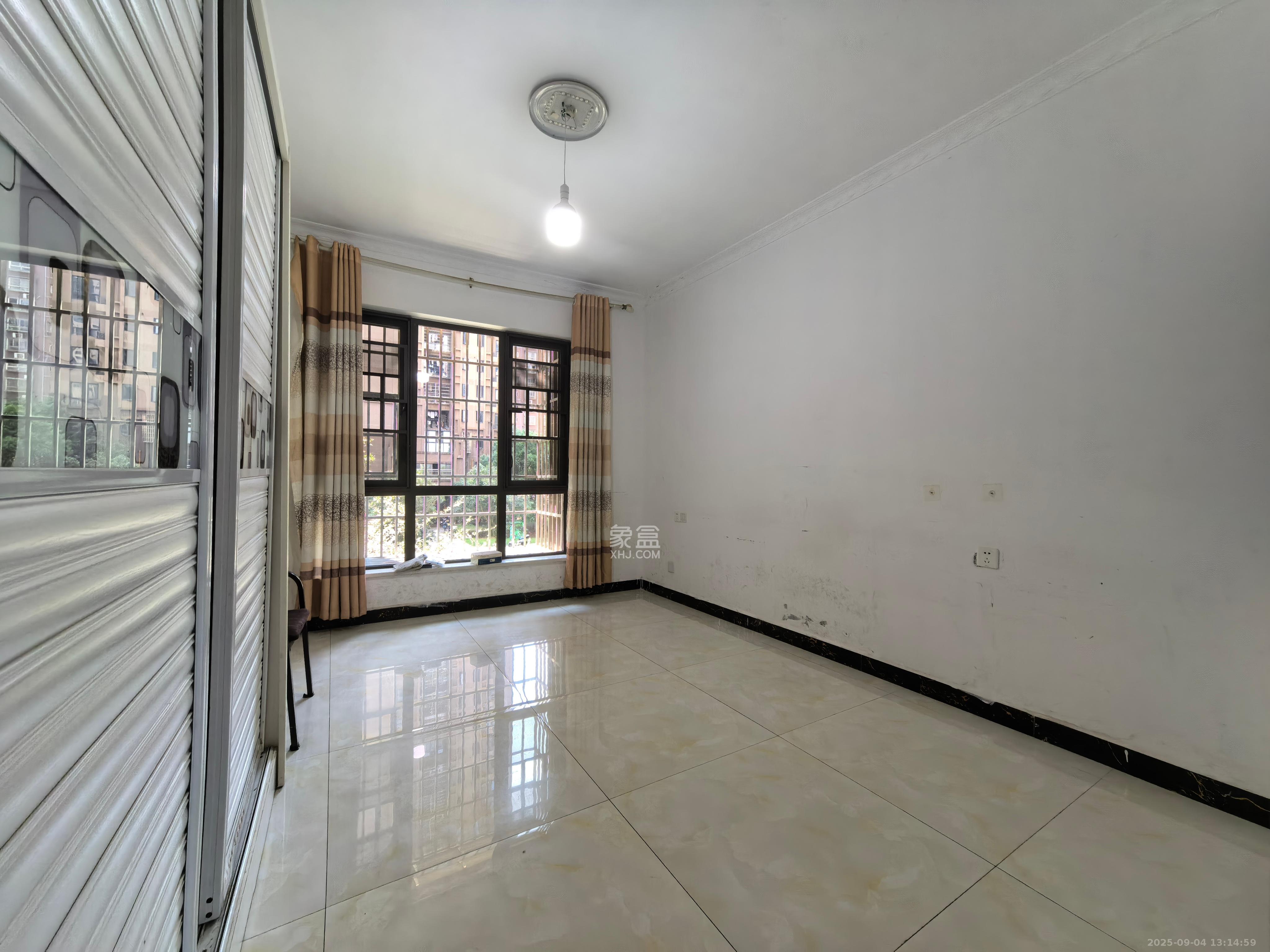 东宜兰园  4室2厅2卫    3400.0元/月 东宜兰园  4室2厅2卫    3400.0元/月室内图