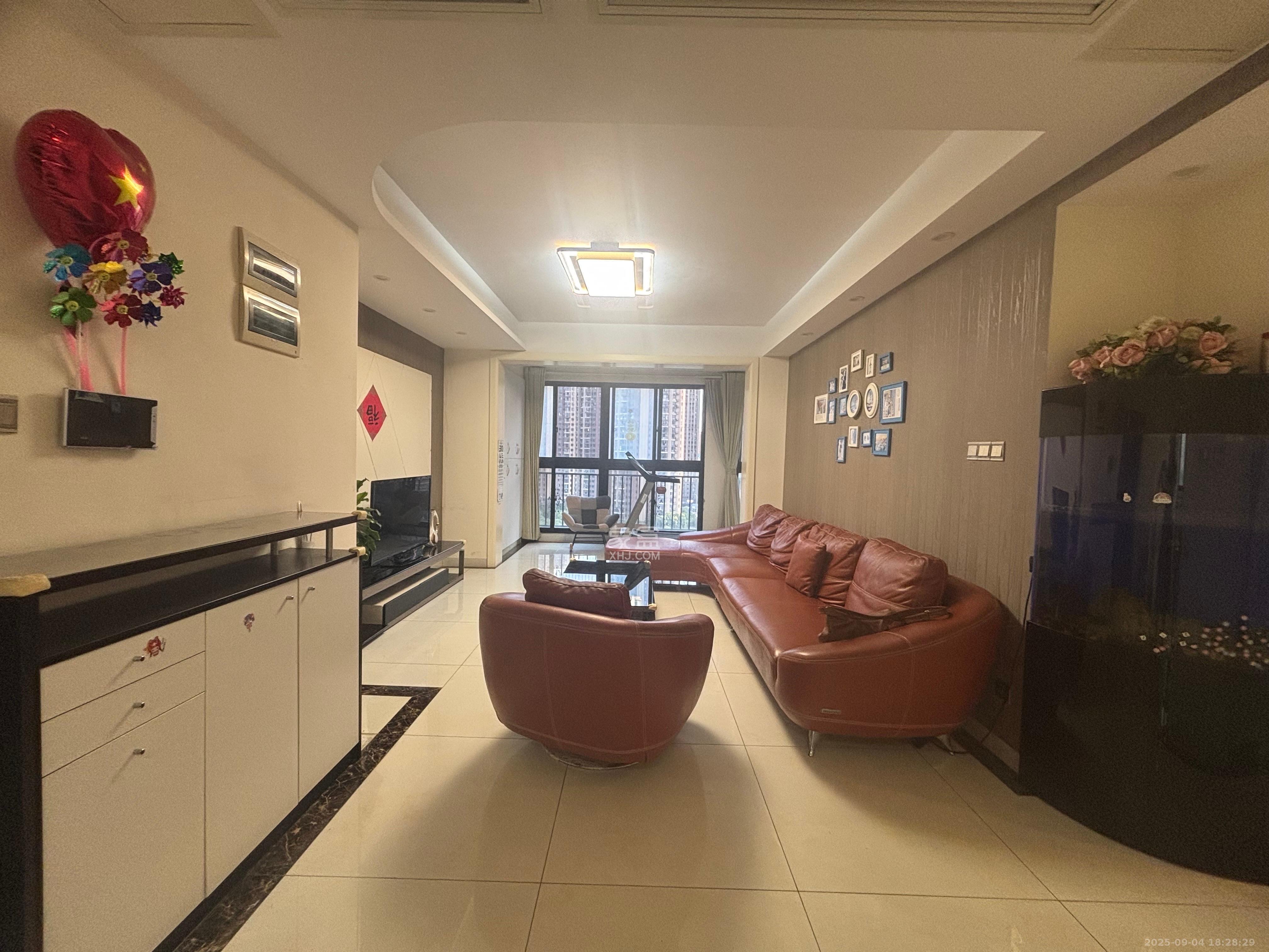 泰禹云开壹品 4室2厅1卫 3300.0元/月 泰禹云开壹品 4室2厅1卫 3300.0元/月室内图