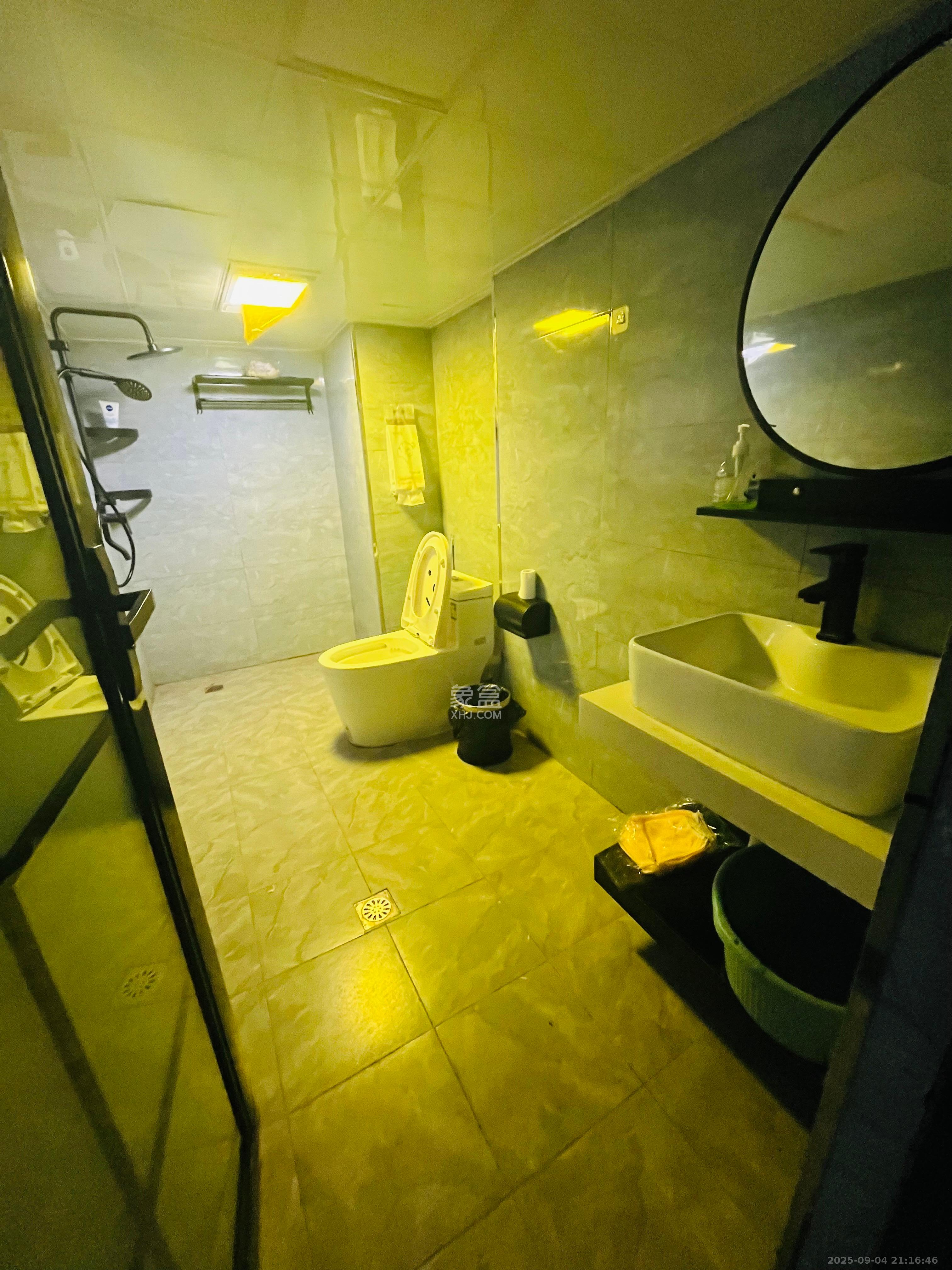 梅溪湖金茂湾  3室2厅2卫    3600.0元/月 梅溪湖金茂湾  3室2厅2卫    3600.0元/月室内图