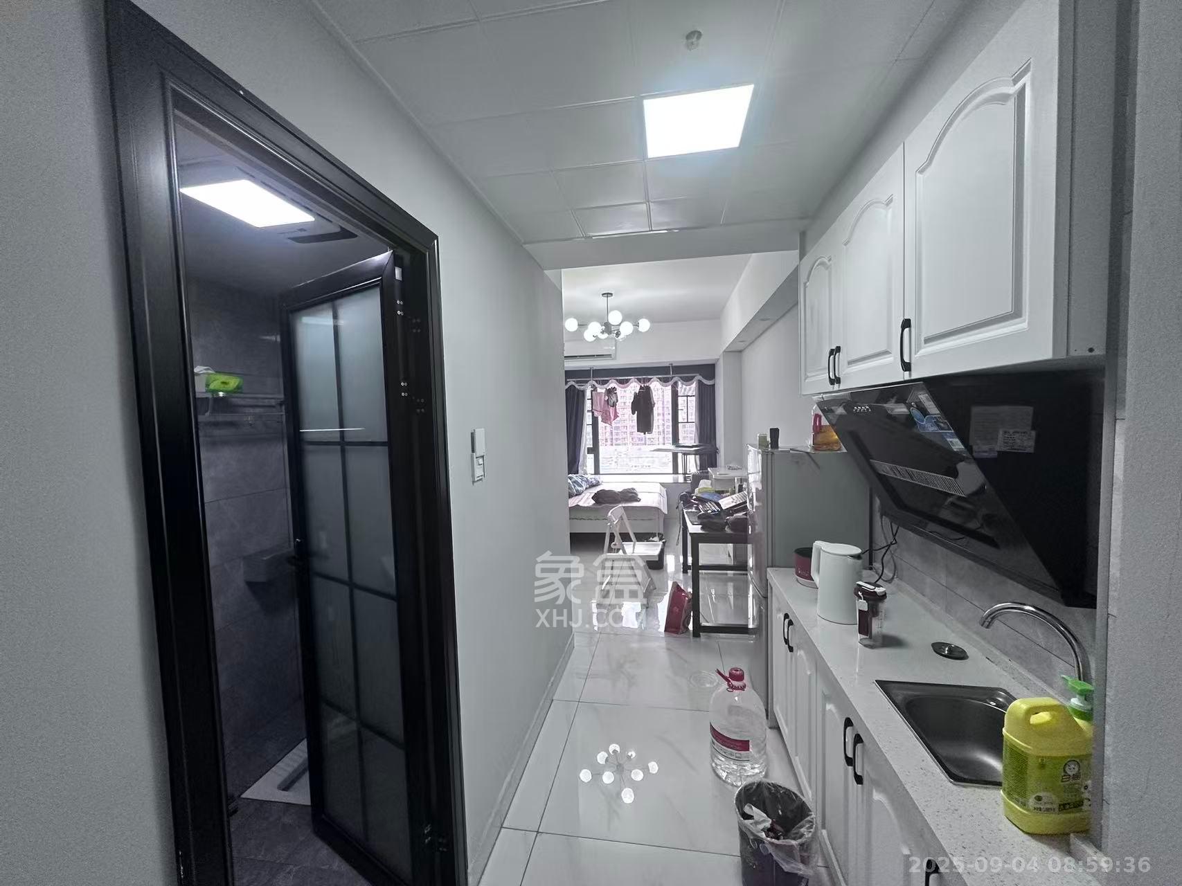 龙湖湘江星座(祺鑫星座公寓) 1室1厅1卫 1400.0元/月 龙湖湘江星座(祺鑫星座公寓) 1室1厅1卫 1400.0元/月室内图