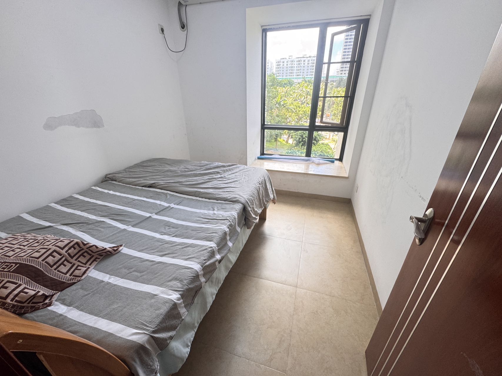 金碧文华 3室2厅1卫 3500.0元/月 金碧文华 3室2厅1卫 3500.0元/月室内图