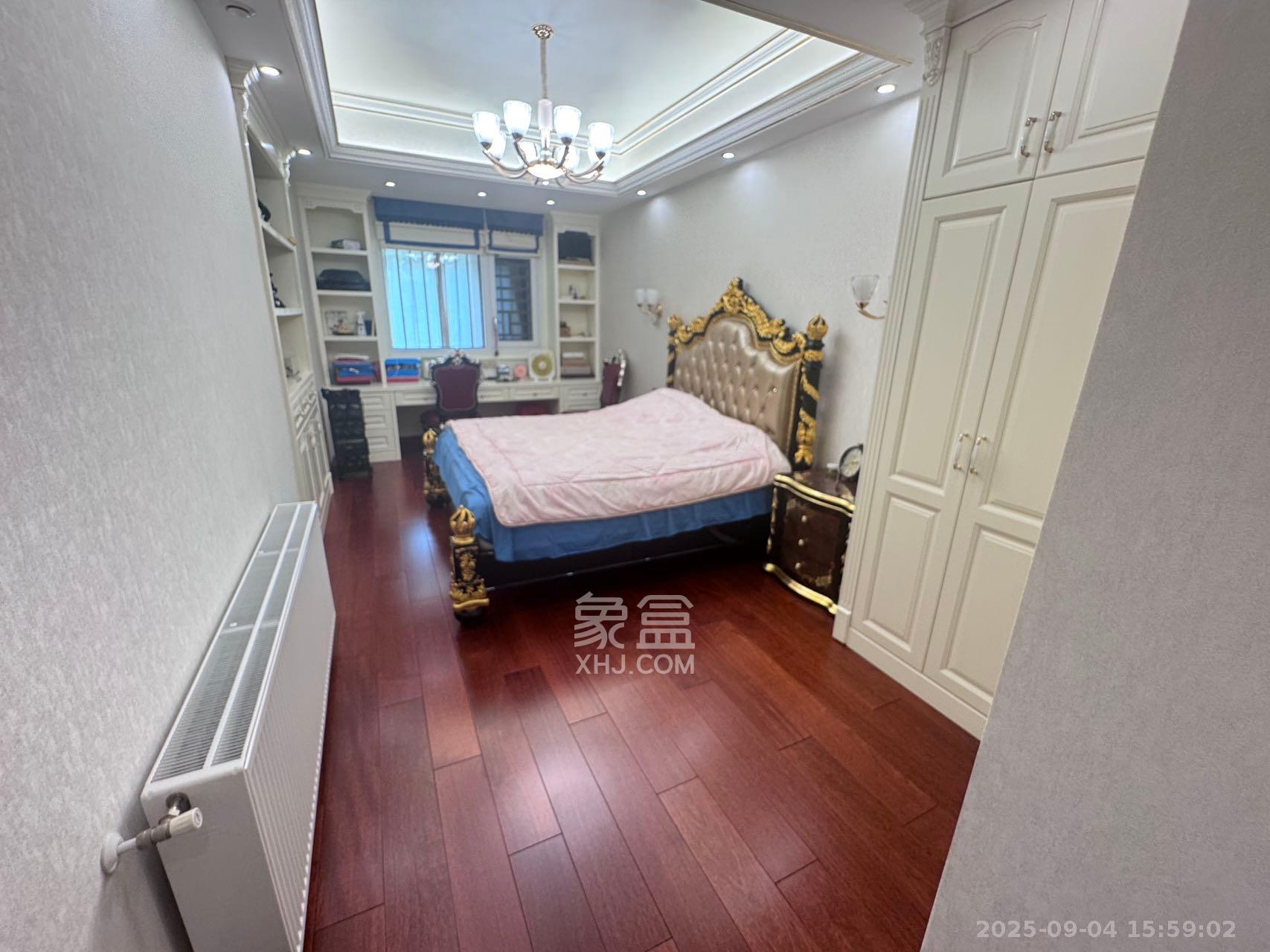 江河中央洋房 5室2厅3卫 28000.0元/月 江河中央洋房 5室2厅3卫 28000.0元/月室内图