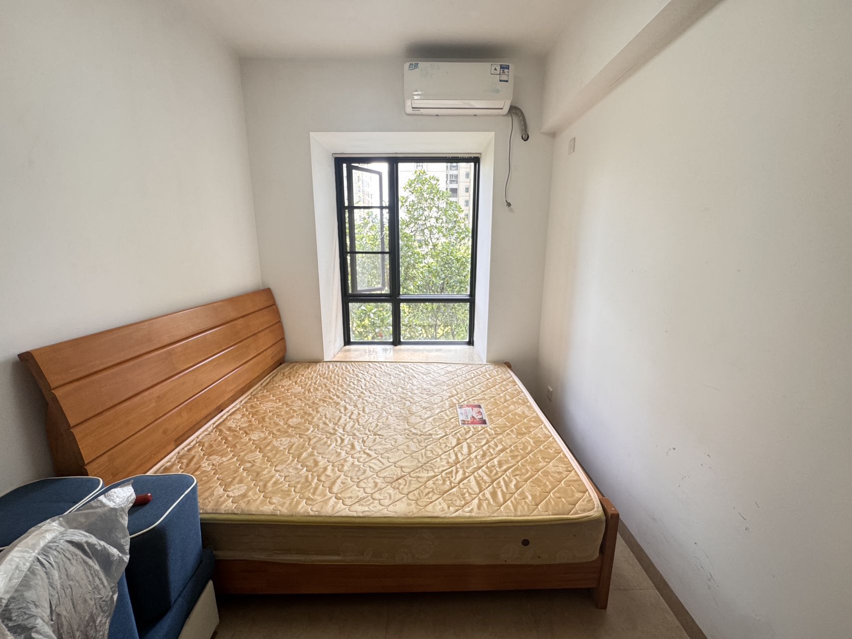 金碧文华 3室2厅1卫 3500.0元/月 金碧文华 3室2厅1卫 3500.0元/月室内图