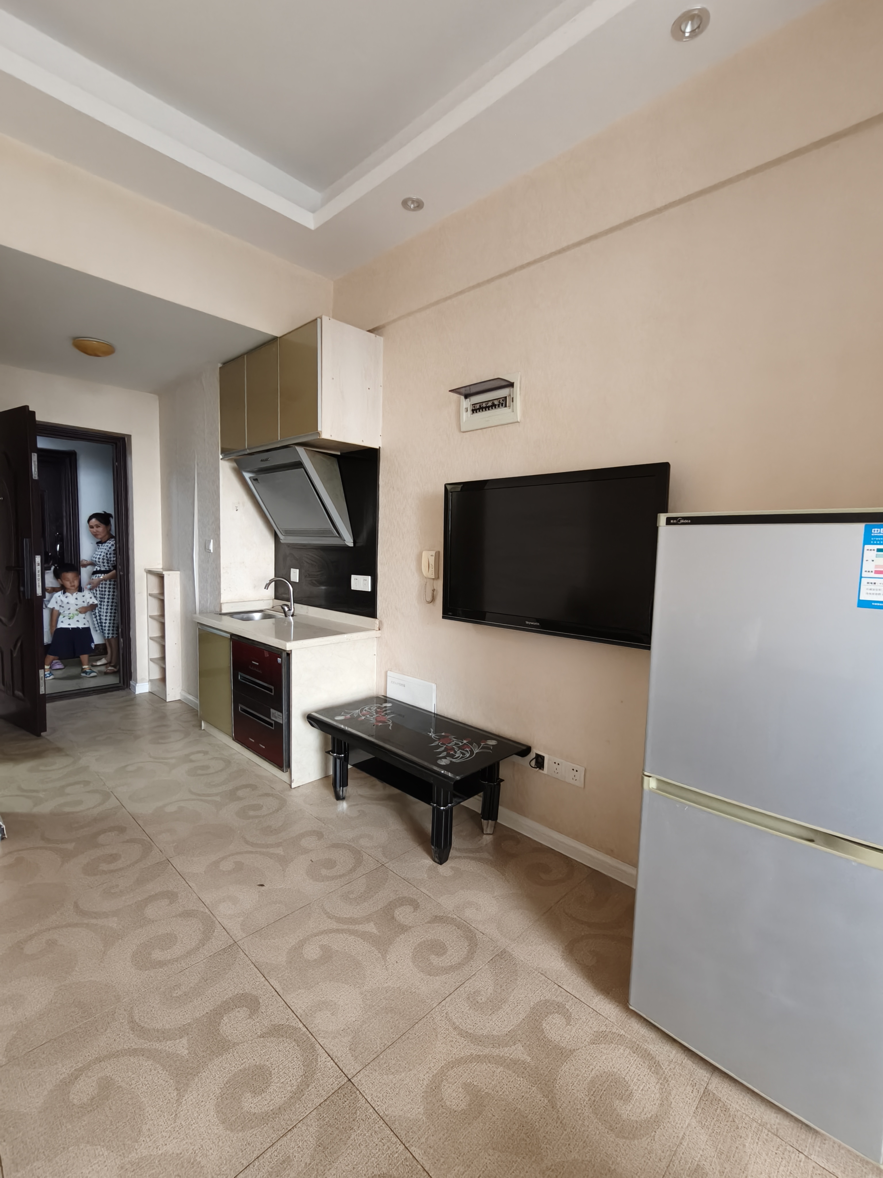 五洲富隆中心 1室0厅0卫 900.0元/月 五洲富隆中心 1室0厅0卫 900.0元/月室内图