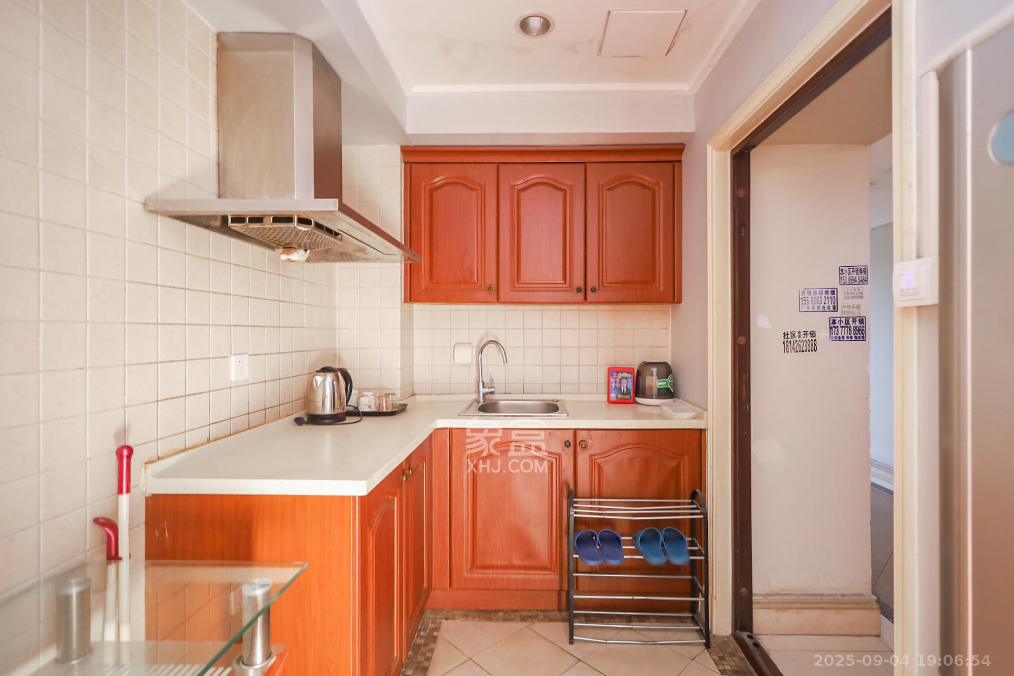 郡原广场  1室1厅1卫    23.8万 郡原广场  1室1厅1卫    23.8万其他