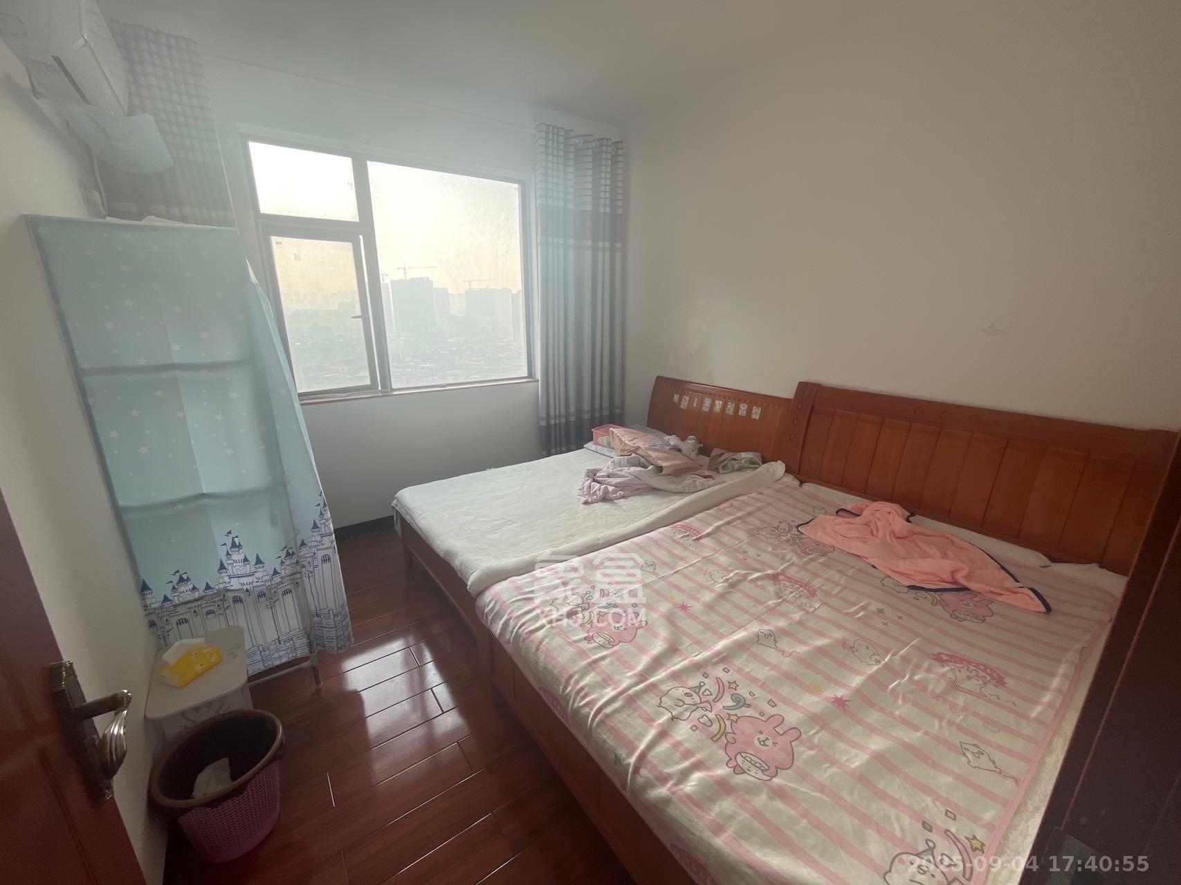 高升时代广场（冠铭商务中心）  3室1厅1卫    2100.0元/月室内图