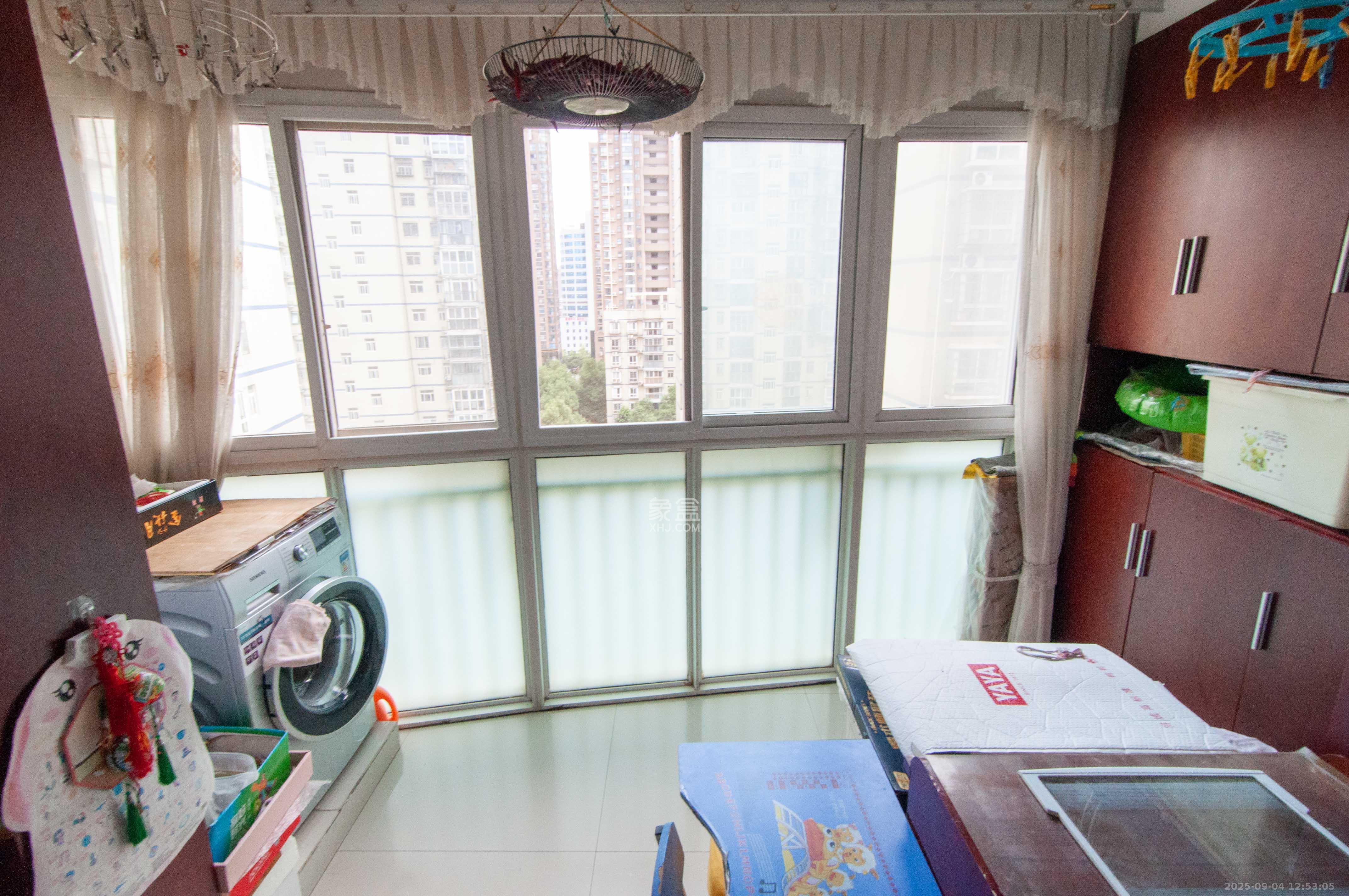 麓谷E家人  1室0厅0卫    68.0万其他