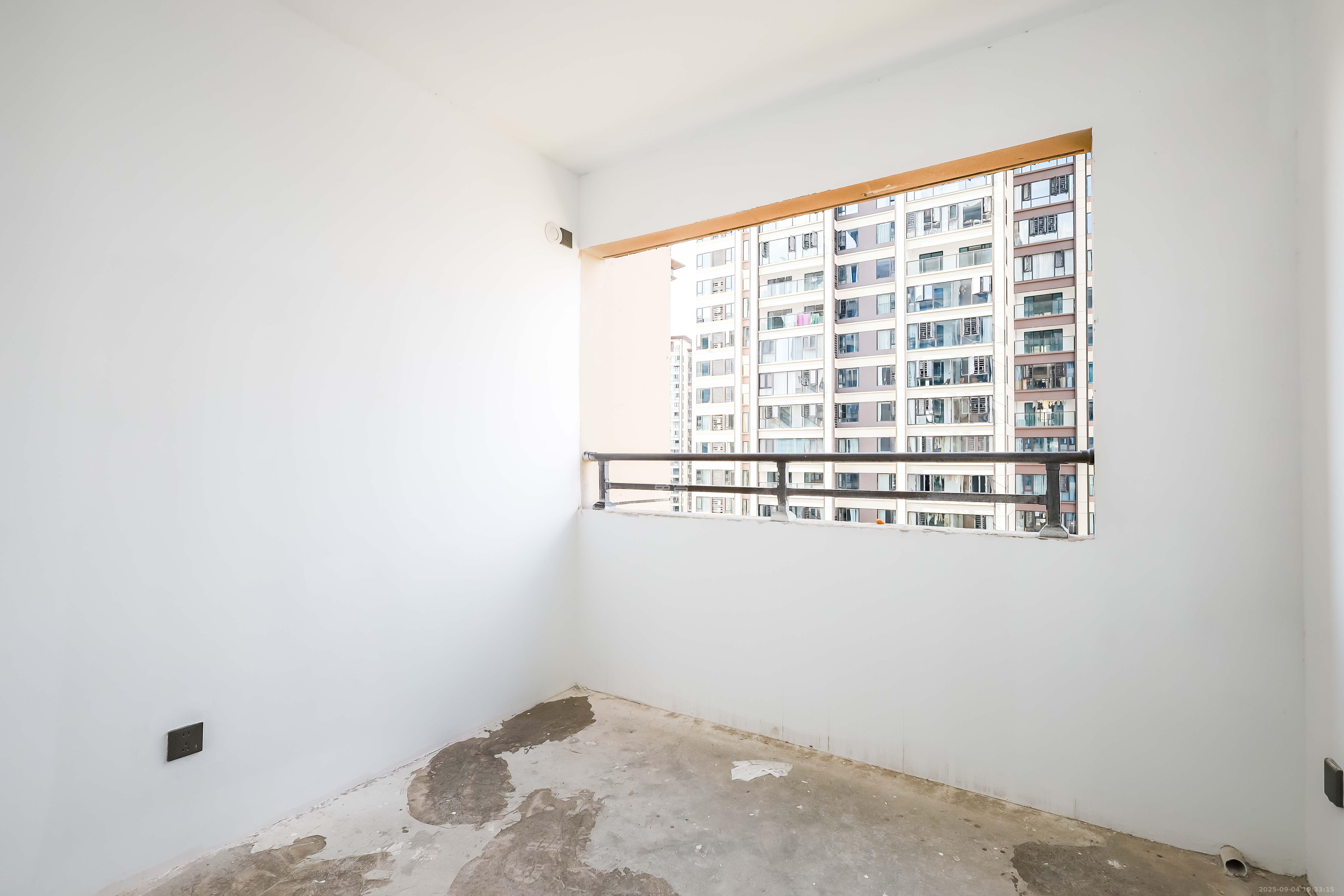 汉唐世家二期  4室2厅2卫    115.0万 汉唐世家二期  4室2厅2卫    115.0万卧室