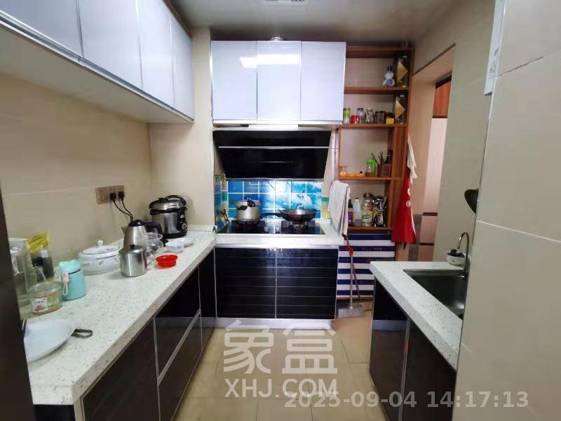 金鼎公园尚  2室2厅1卫    2000.0元/月 金鼎公园尚  2室2厅1卫    2000.0元/月室内图