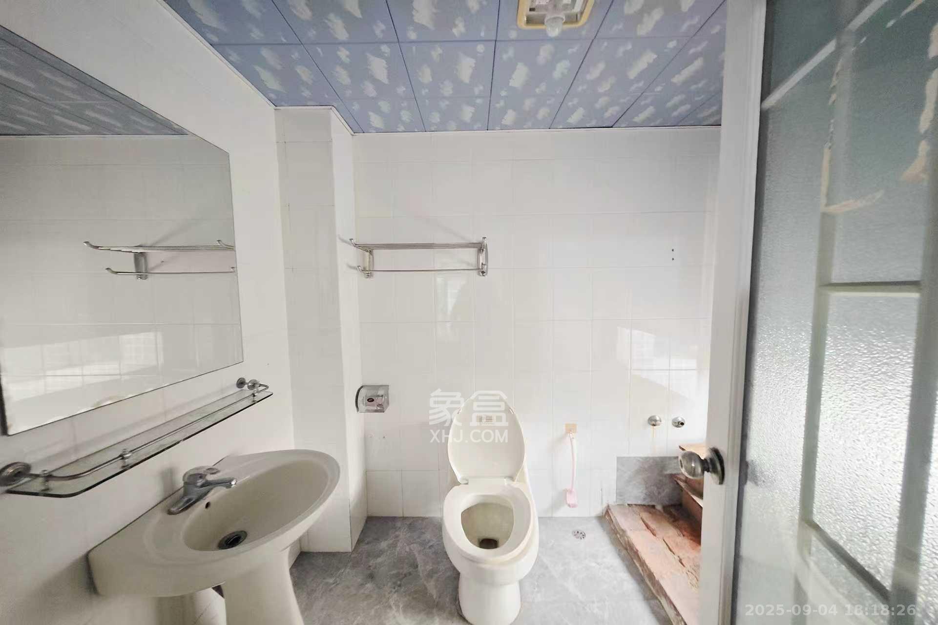 福乐名园  3室2厅1卫    2500.0元/月 福乐名园  3室2厅1卫    2500.0元/月室内图