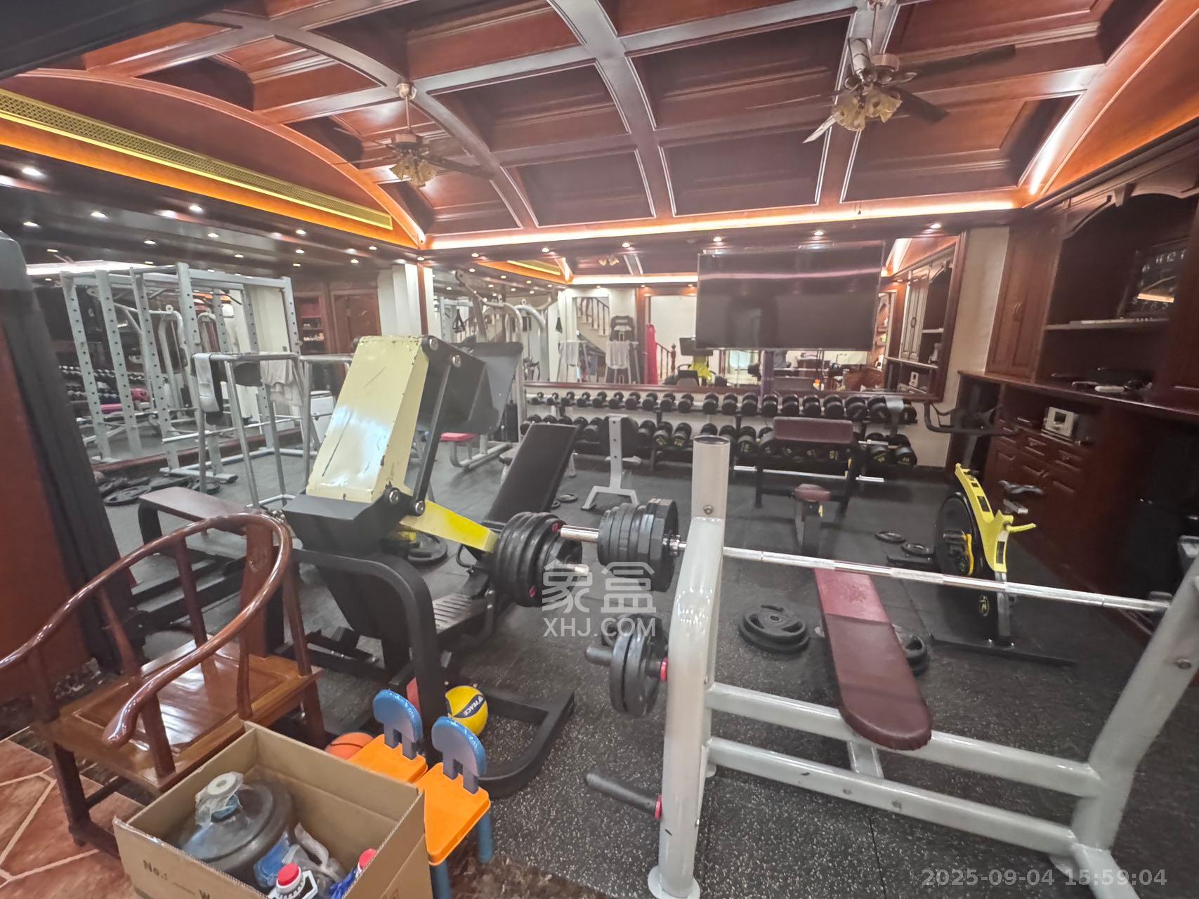 江河中央洋房 5室2厅3卫 28000.0元/月 江河中央洋房 5室2厅3卫 28000.0元/月室内图